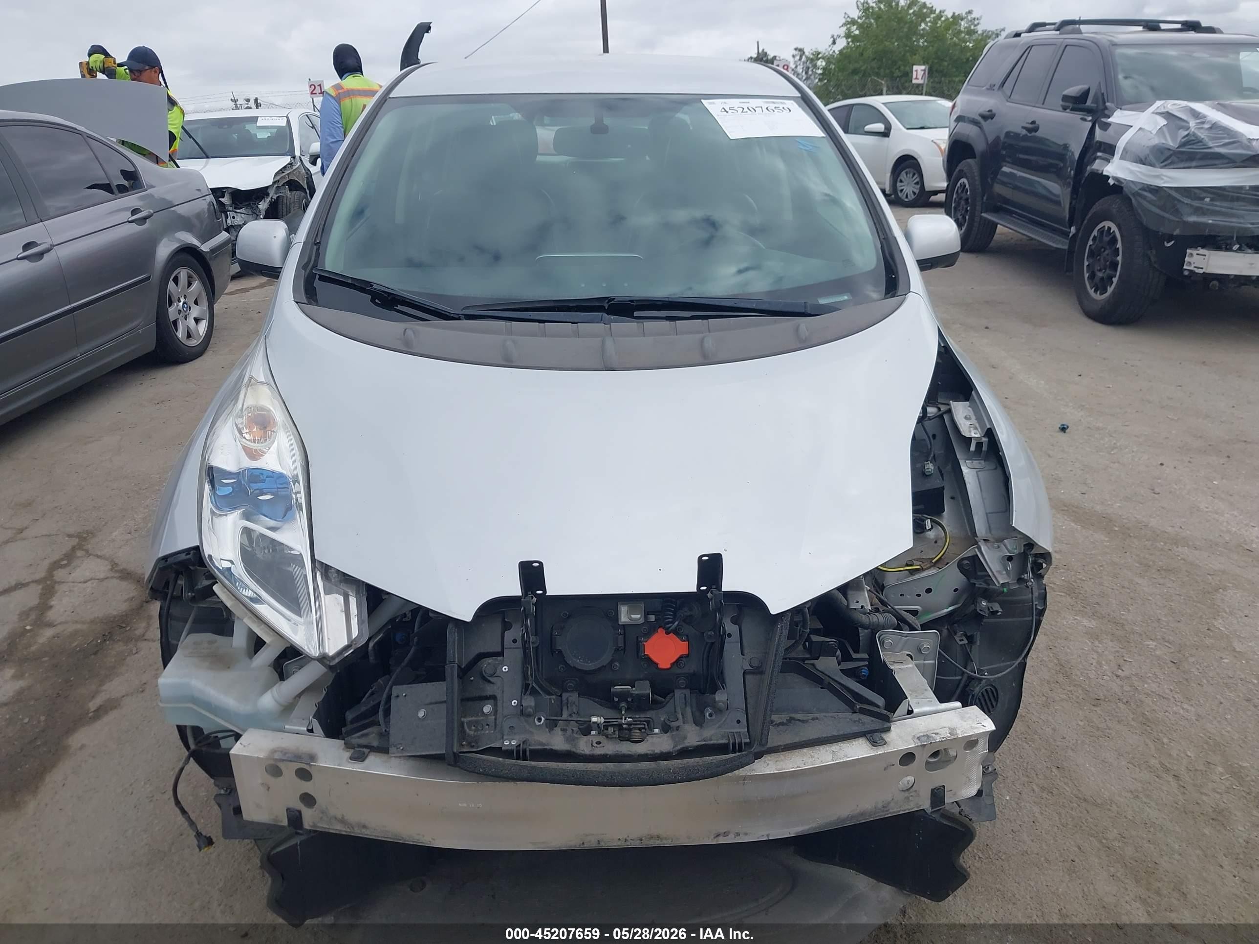 2015 Nissan Leaf Sl Silver vin: 1N4AZ0CPXFC326145