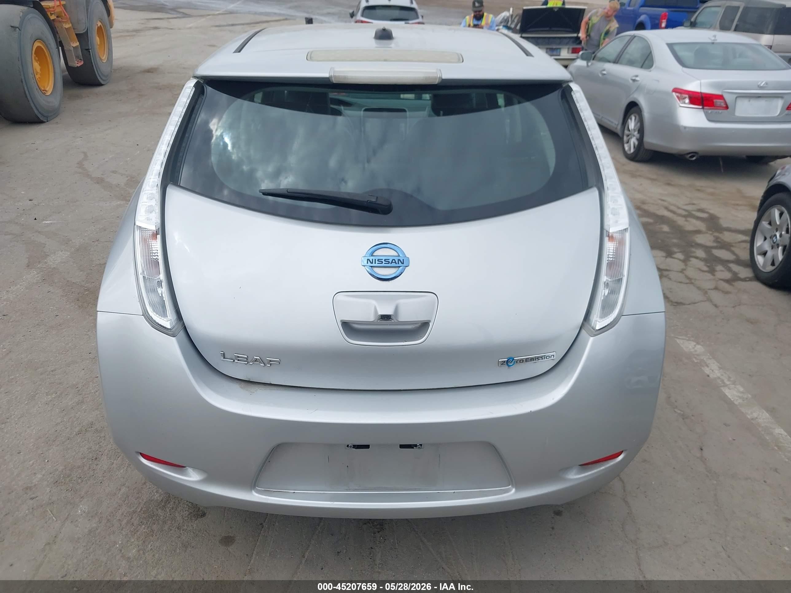2015 Nissan Leaf Sl Silver vin: 1N4AZ0CPXFC326145