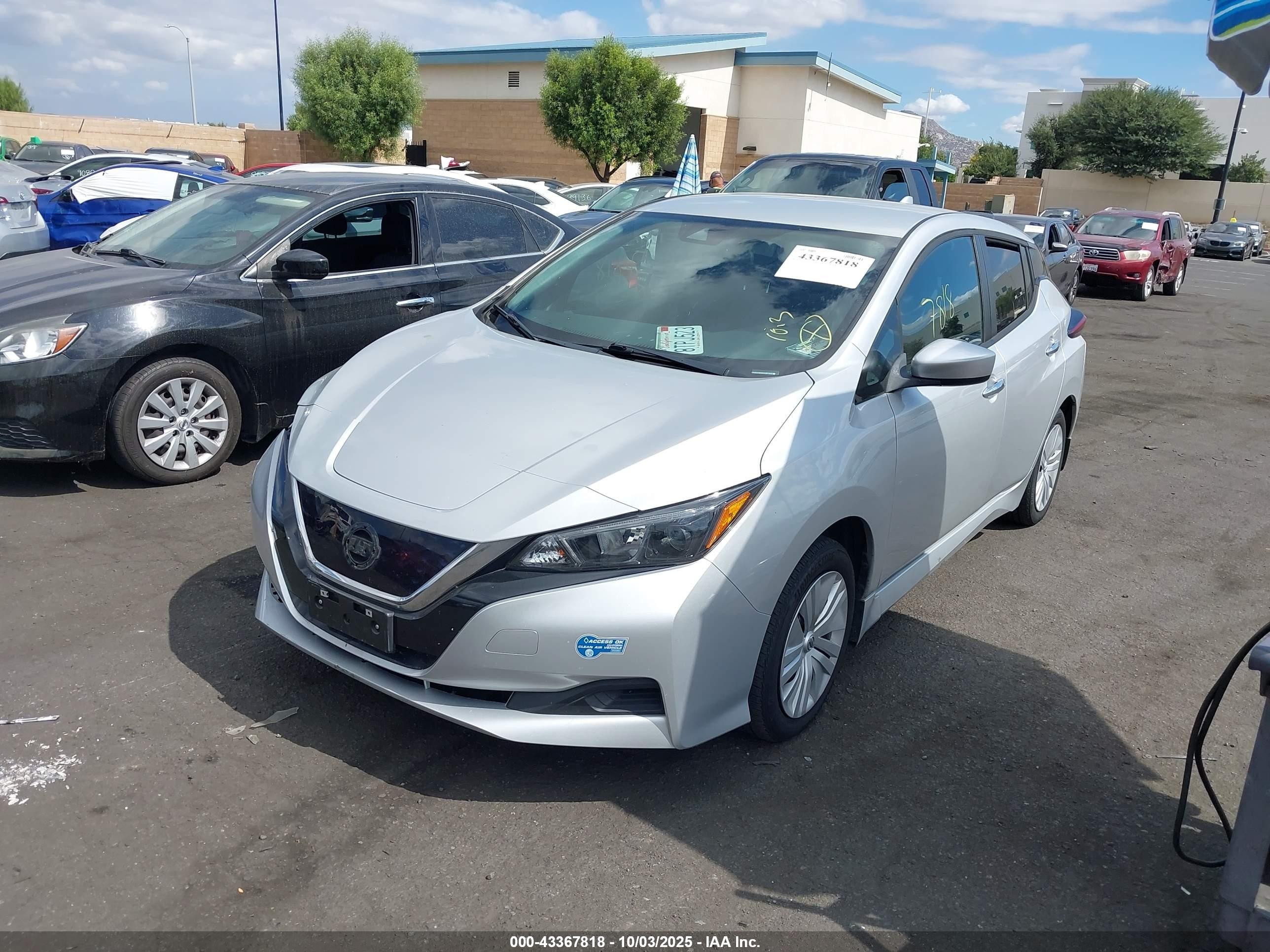2020 Nissan Leaf S 40 Kwh Серебряный vin: 1N4AZ1BP3LC310825