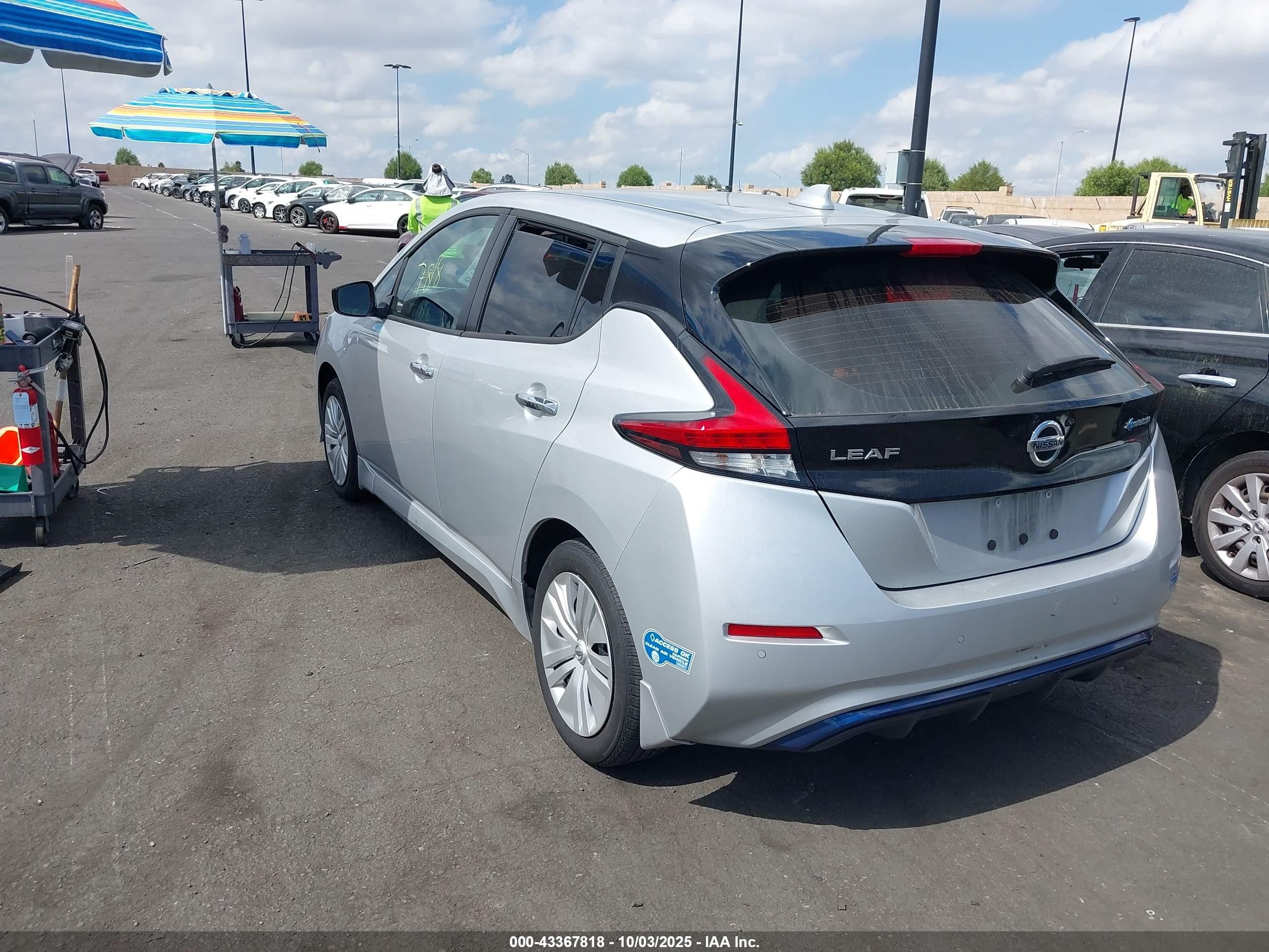 2020 Nissan Leaf S 40 Kwh Серебряный vin: 1N4AZ1BP3LC310825
