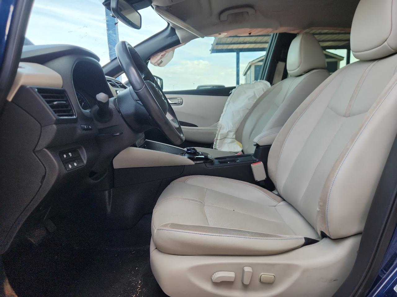 2018 Nissan Leaf S Синий vin: 1N4AZ1CP2JC306910