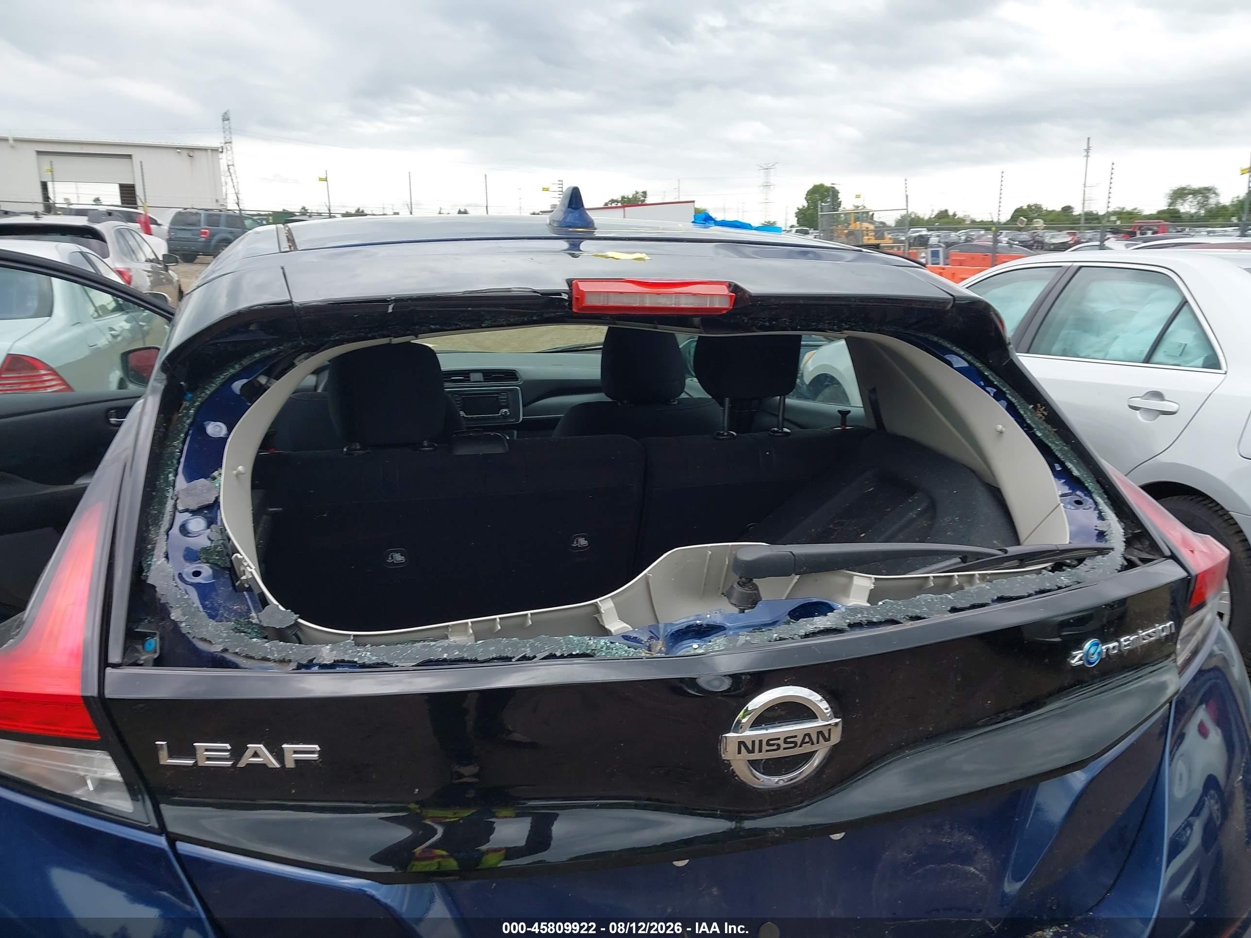 2018 Nissan Leaf S Blue vin: 1N4AZ1CP4JC308349