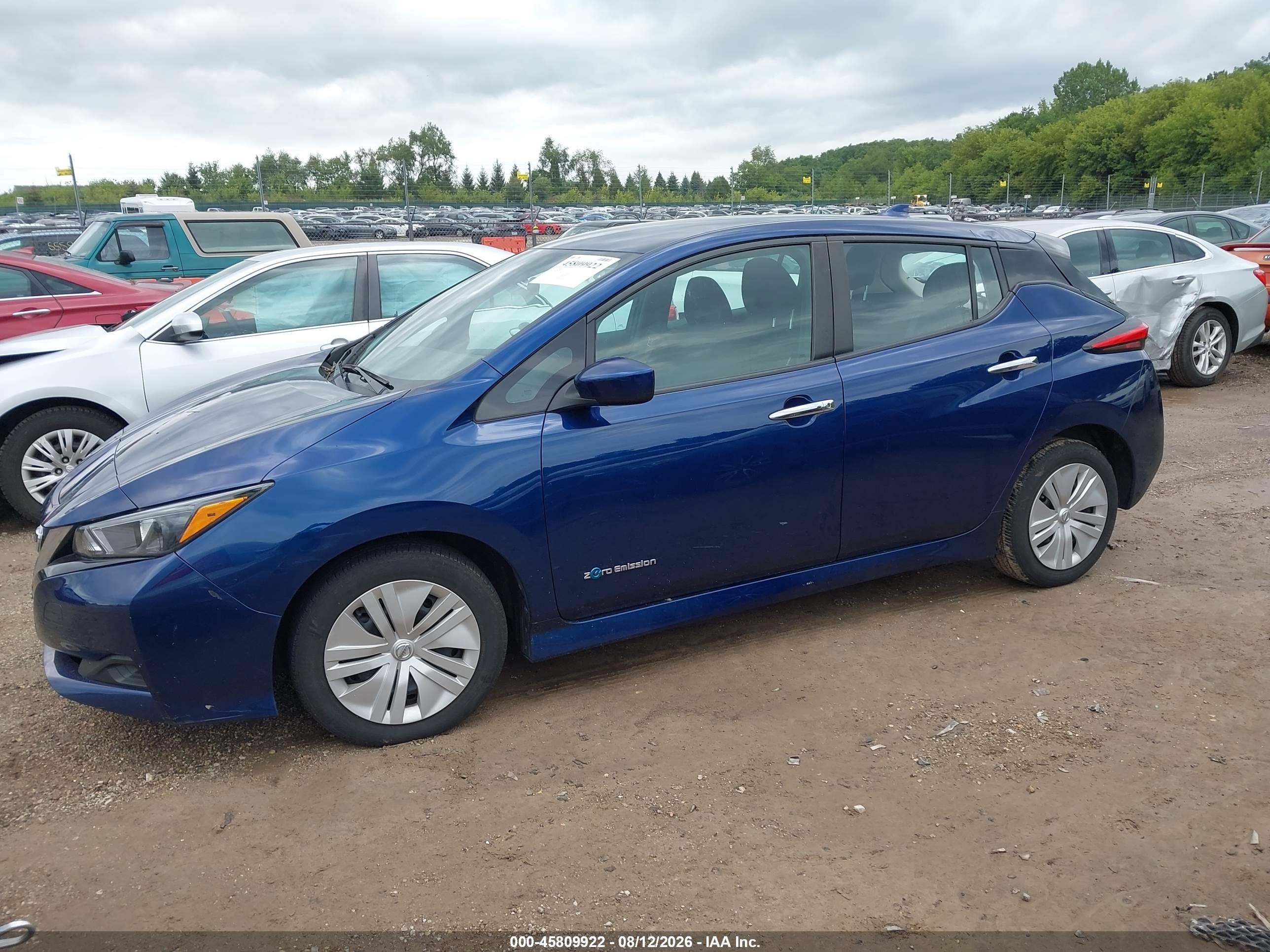 2018 Nissan Leaf S Blue vin: 1N4AZ1CP4JC308349