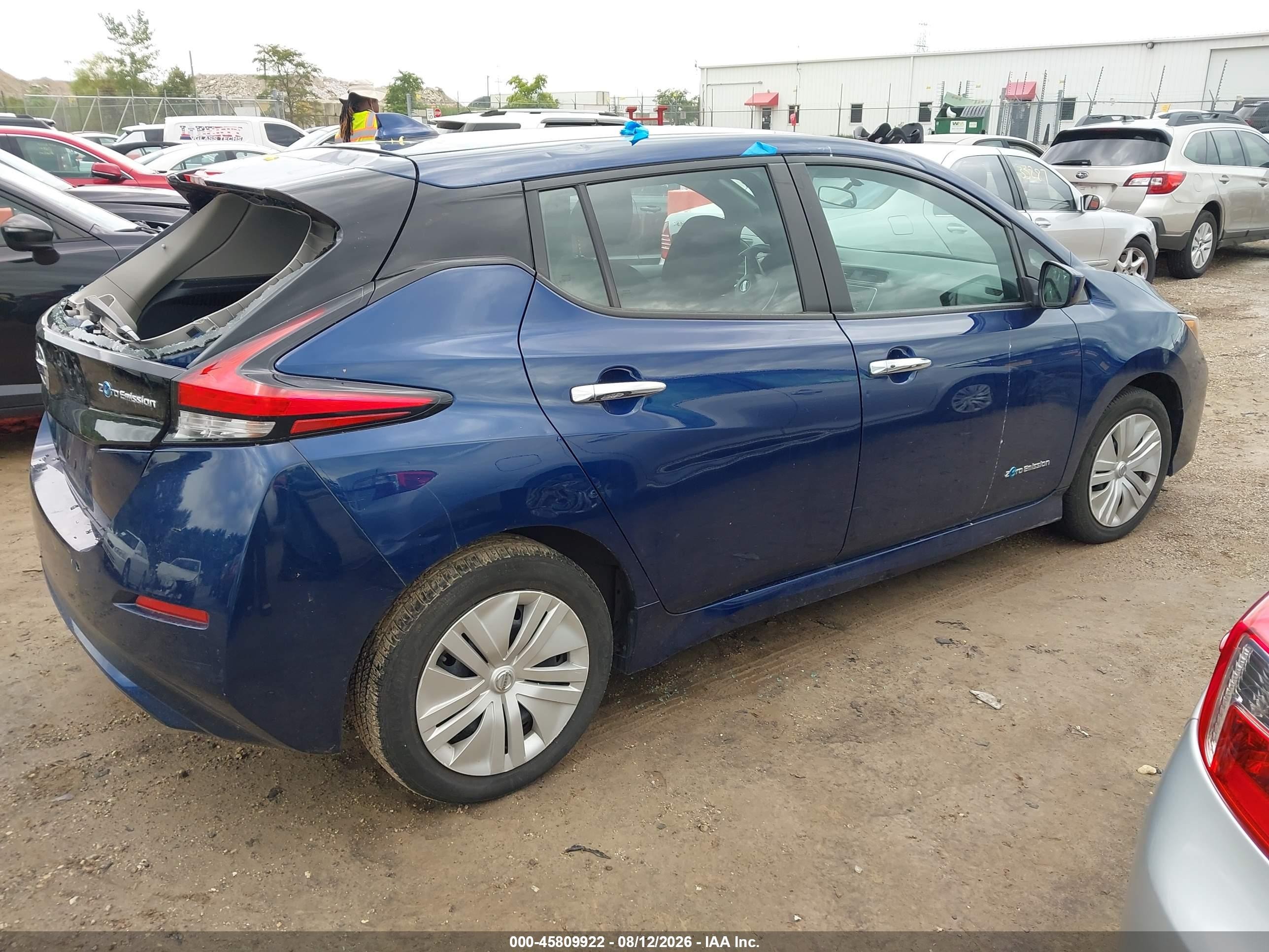 2018 Nissan Leaf S Blue vin: 1N4AZ1CP4JC308349