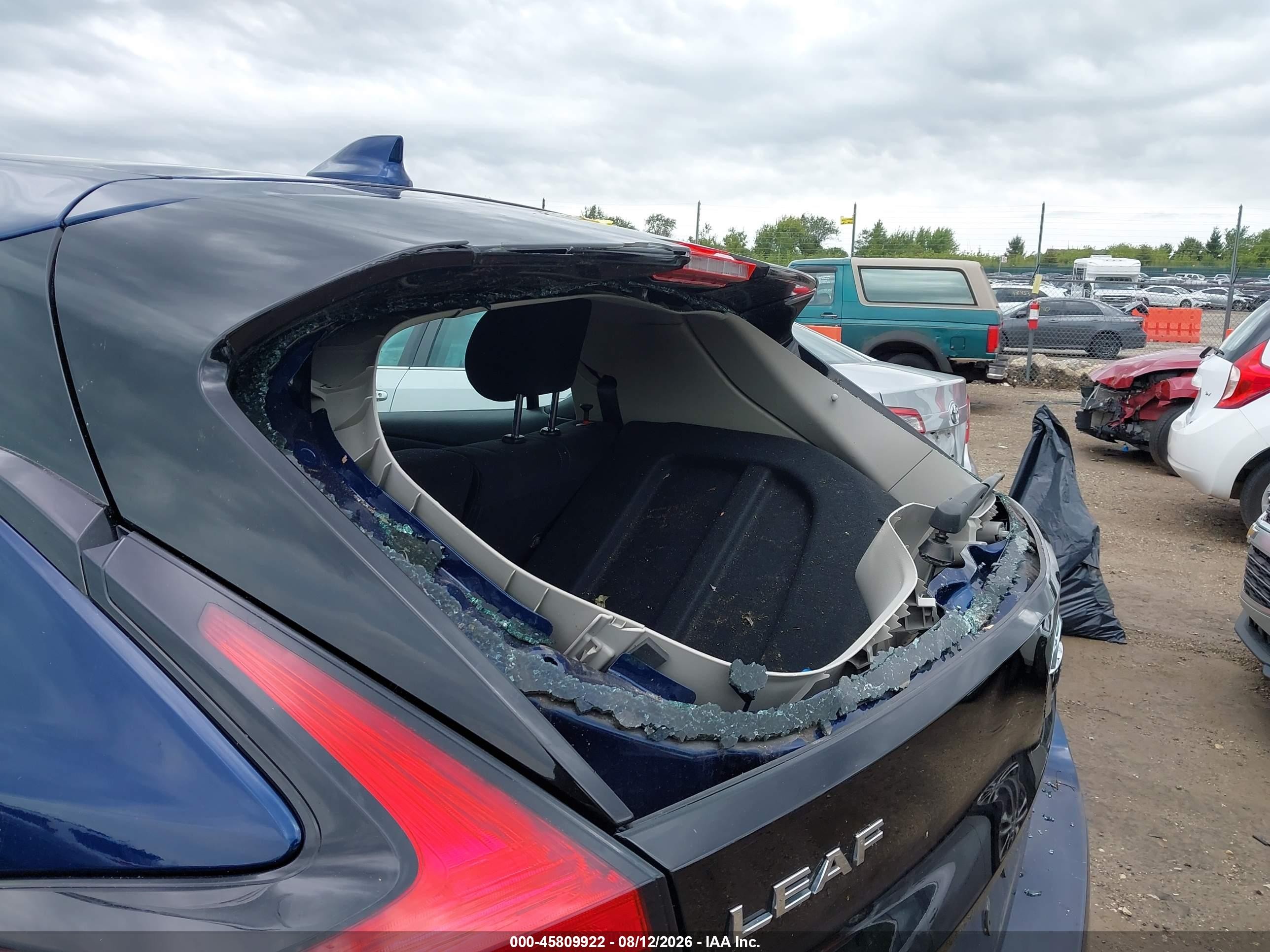 2018 Nissan Leaf S Blue vin: 1N4AZ1CP4JC308349