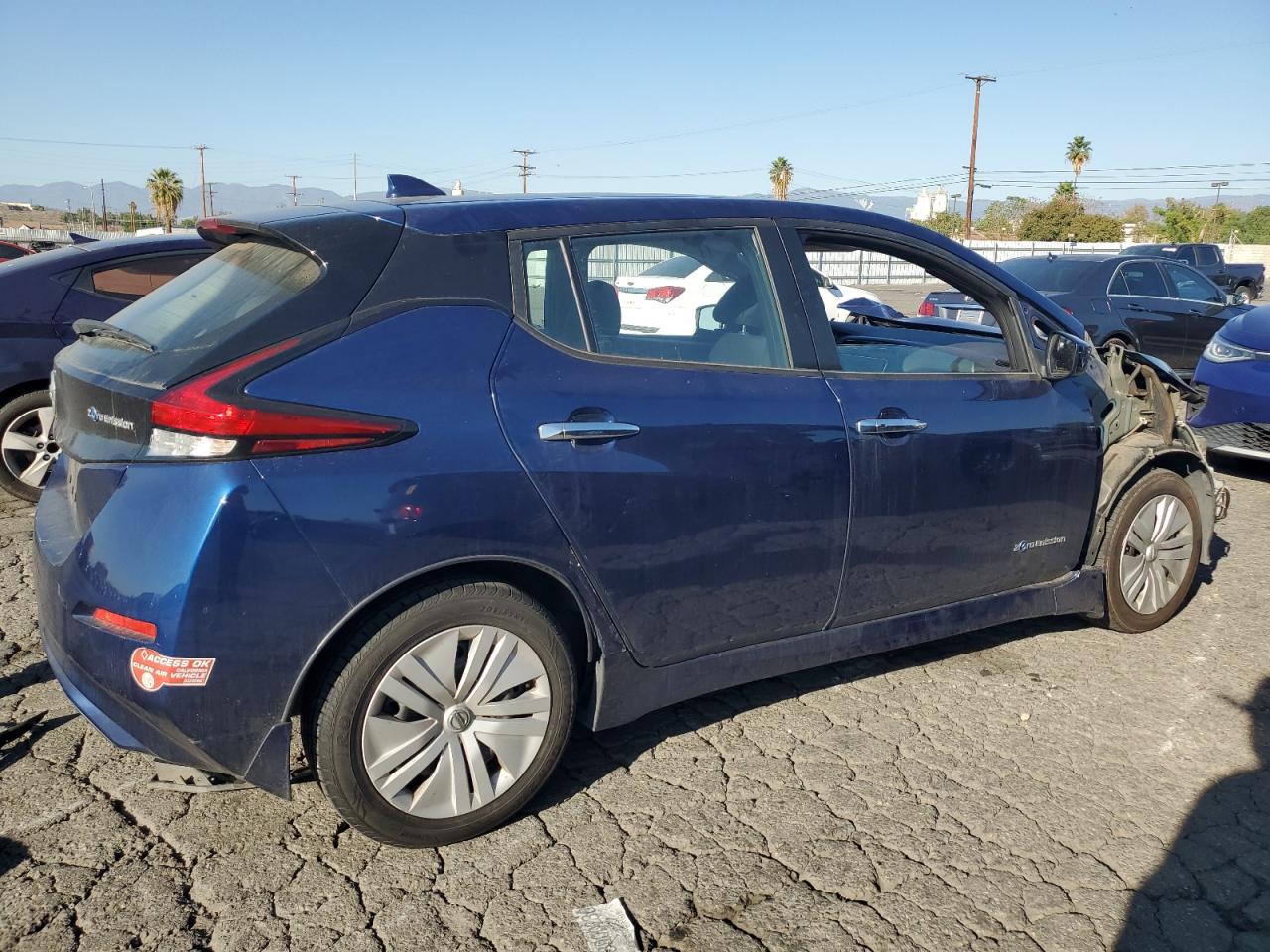 2018 Nissan Leaf S Синий vin: 1N4AZ1CP8JC311576