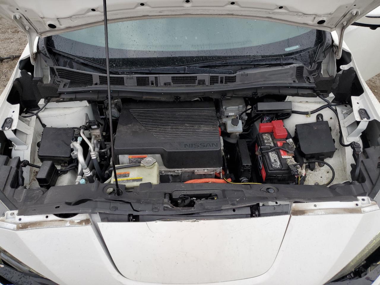 2018 Nissan Leaf S White vin: 1N4AZ1CPXJC300577