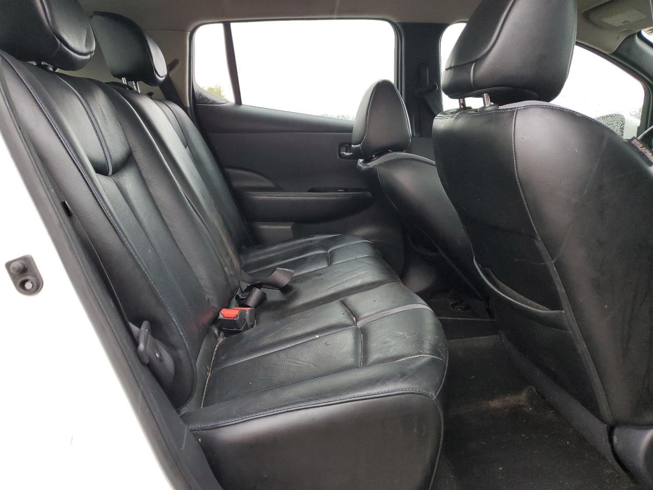 2018 Nissan Leaf S White vin: 1N4AZ1CPXJC300577