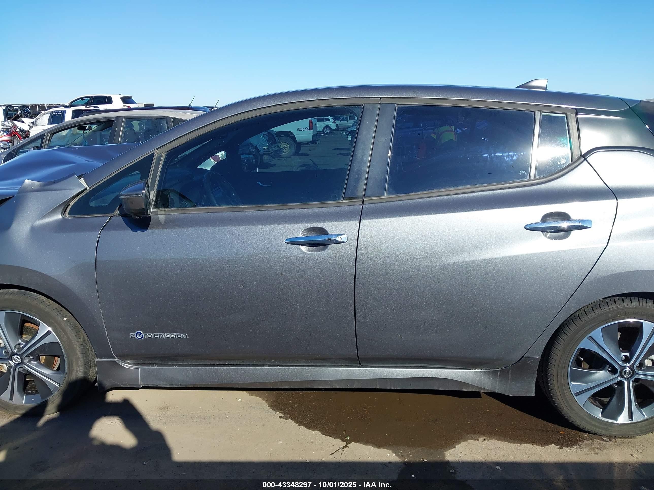 2018 Nissan Leaf Sl Серый vin: 1N4AZ1CPXJC311403