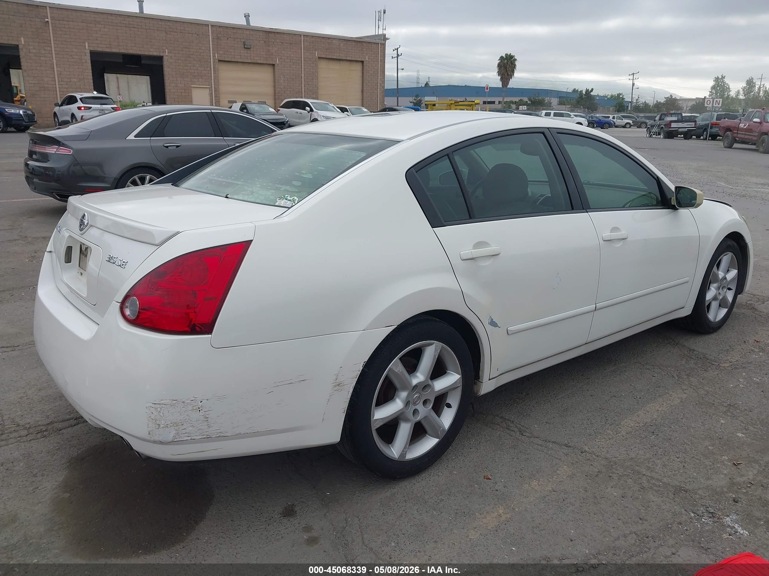 2004 Nissan Maxima 3.5 Se White vin: 1N4BA41E04C832634