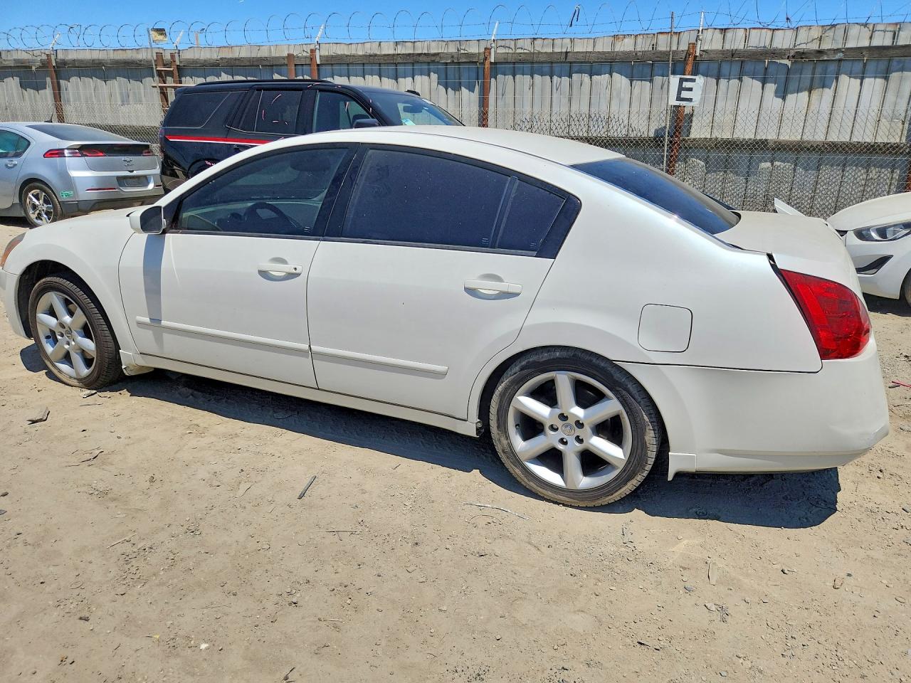 2004 Nissan Maxima 3.5 Se Белый vin: 1N4BA41E44C819885