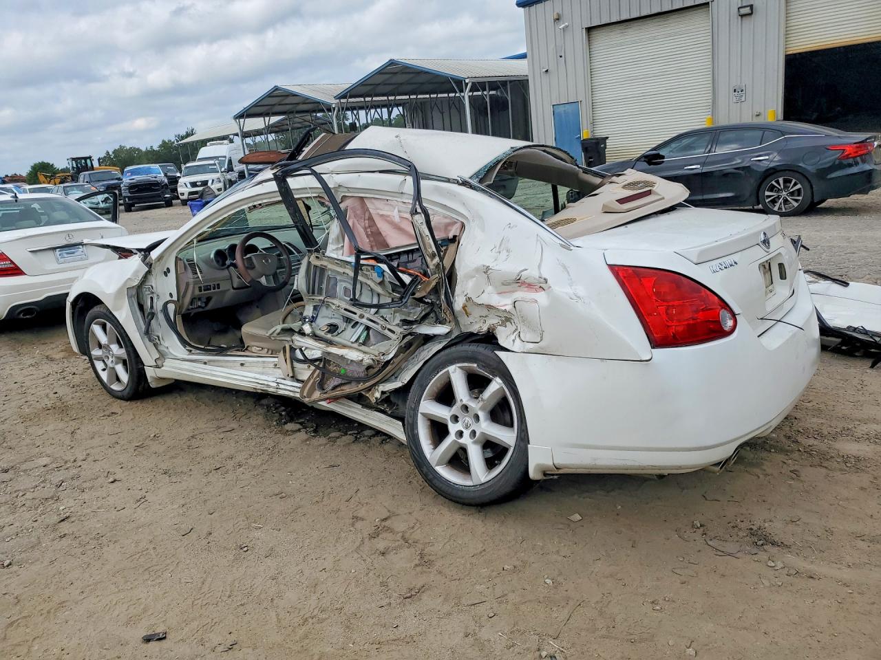 2004 Nissan Maxima 3.5 Se White vin: 1N4BA41E64C874516