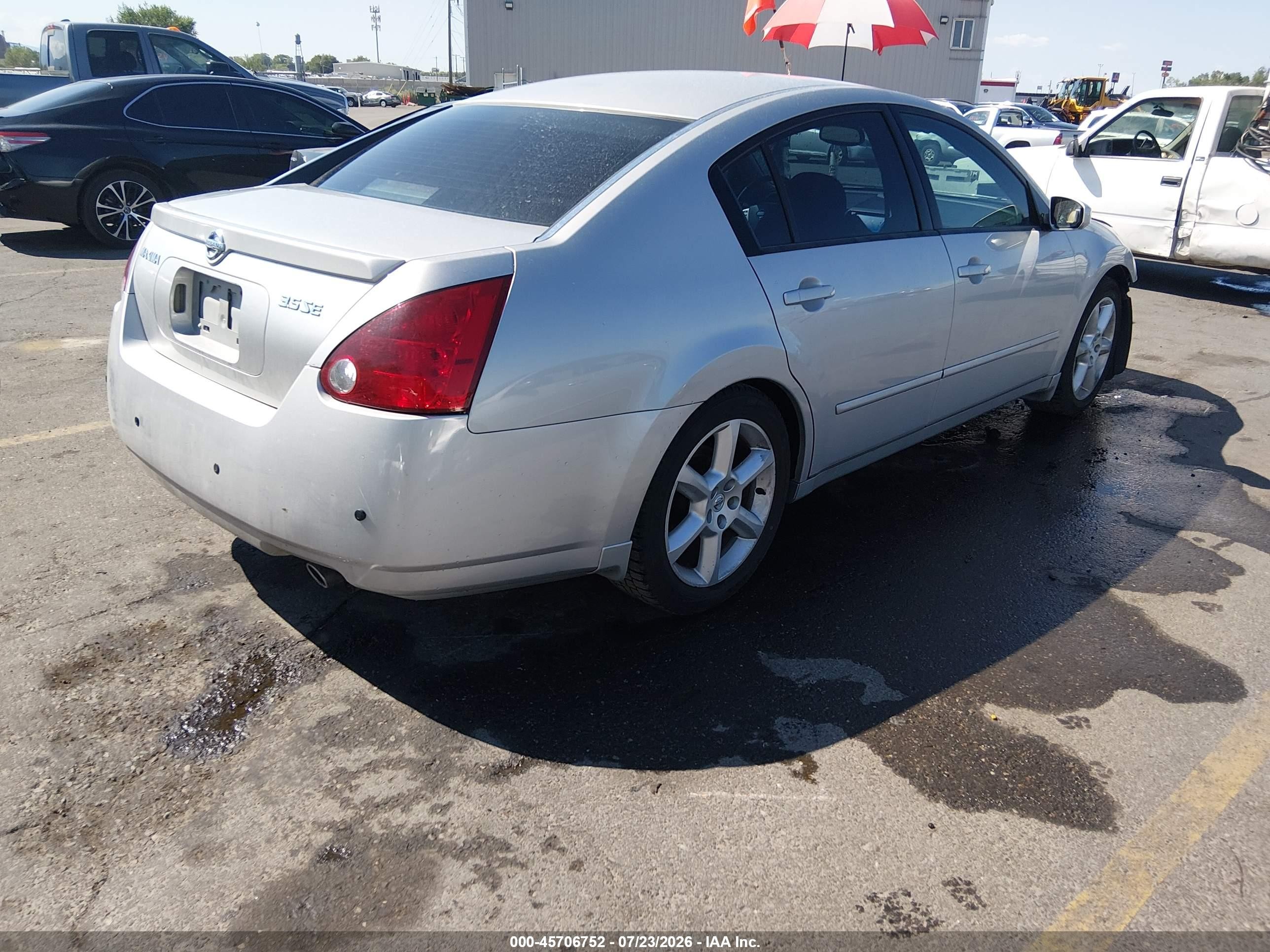 2004 Nissan Maxima 3.5 Se Silver vin: 1N4BA41E74C890465
