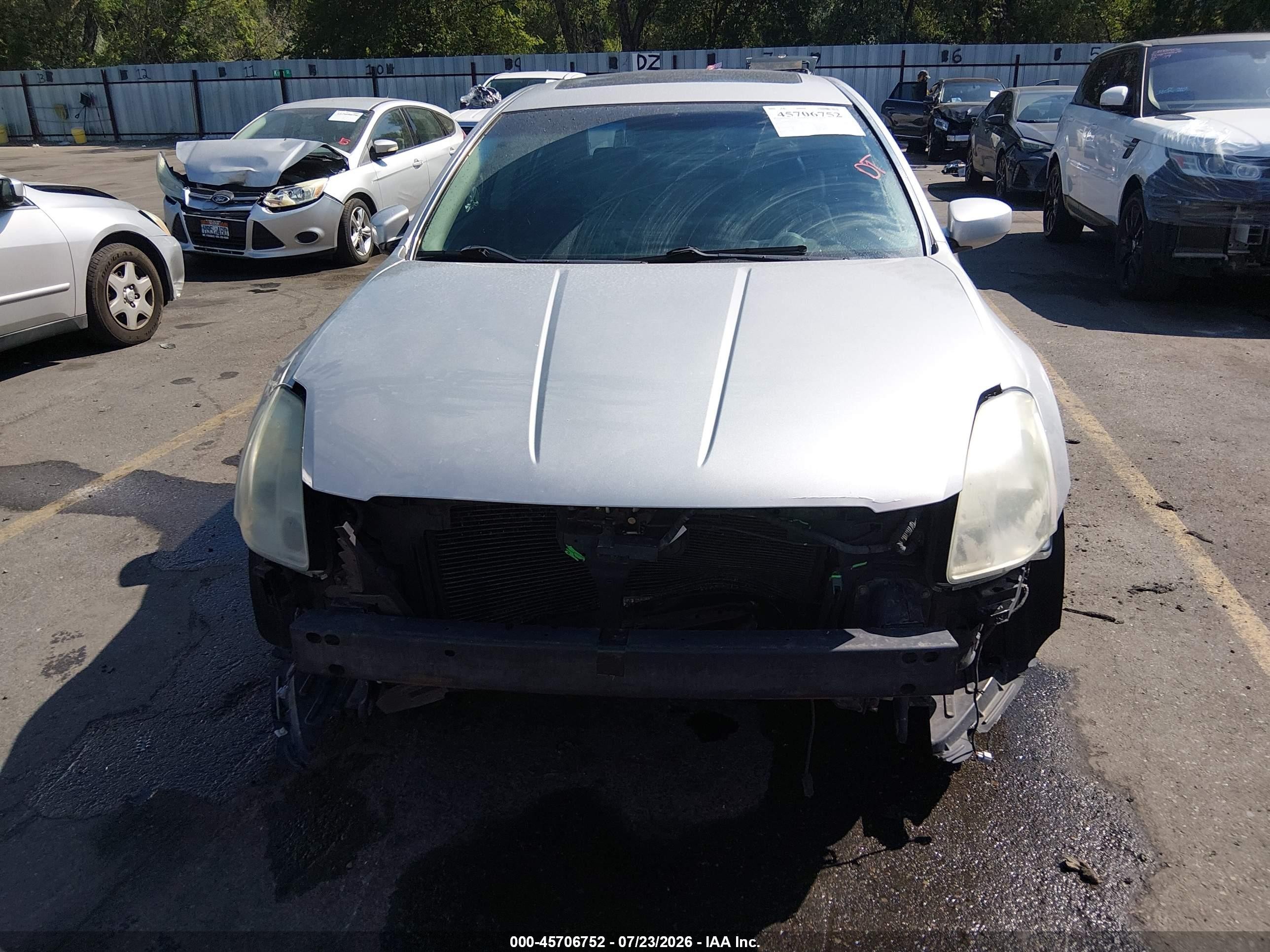 2004 Nissan Maxima 3.5 Se Silver vin: 1N4BA41E74C890465