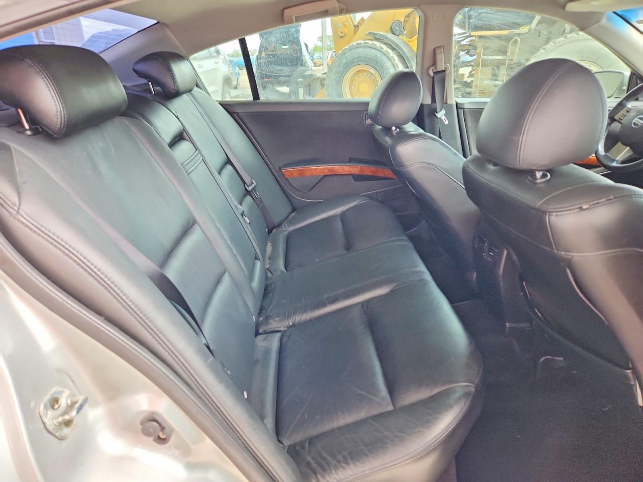 2004 Nissan Maxima 3.5 Se Silver vin: 1N4BA41E74C905661