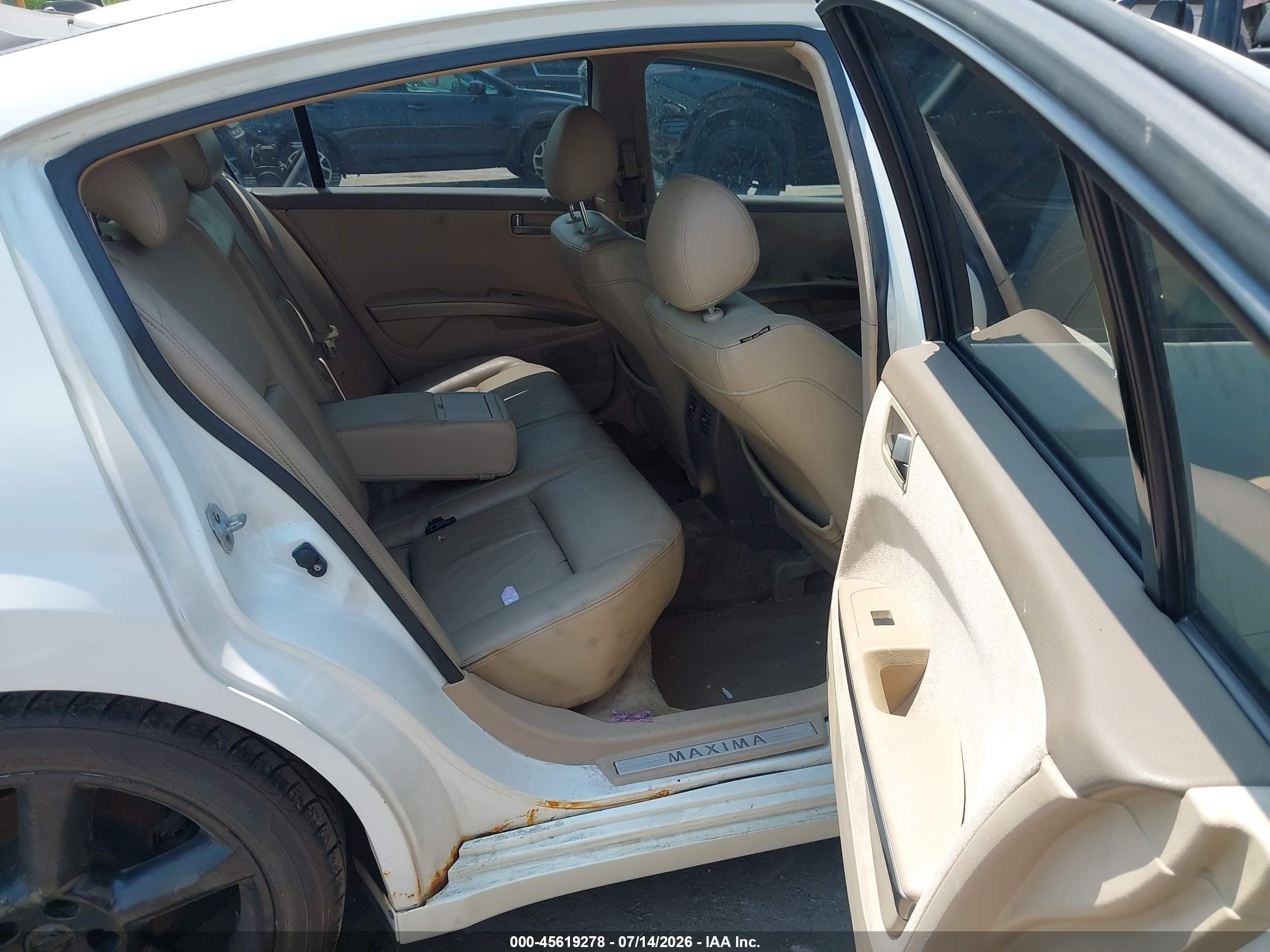 2004 Nissan Maxima 3.5 Se White vin: 1N4BA41E84C846345