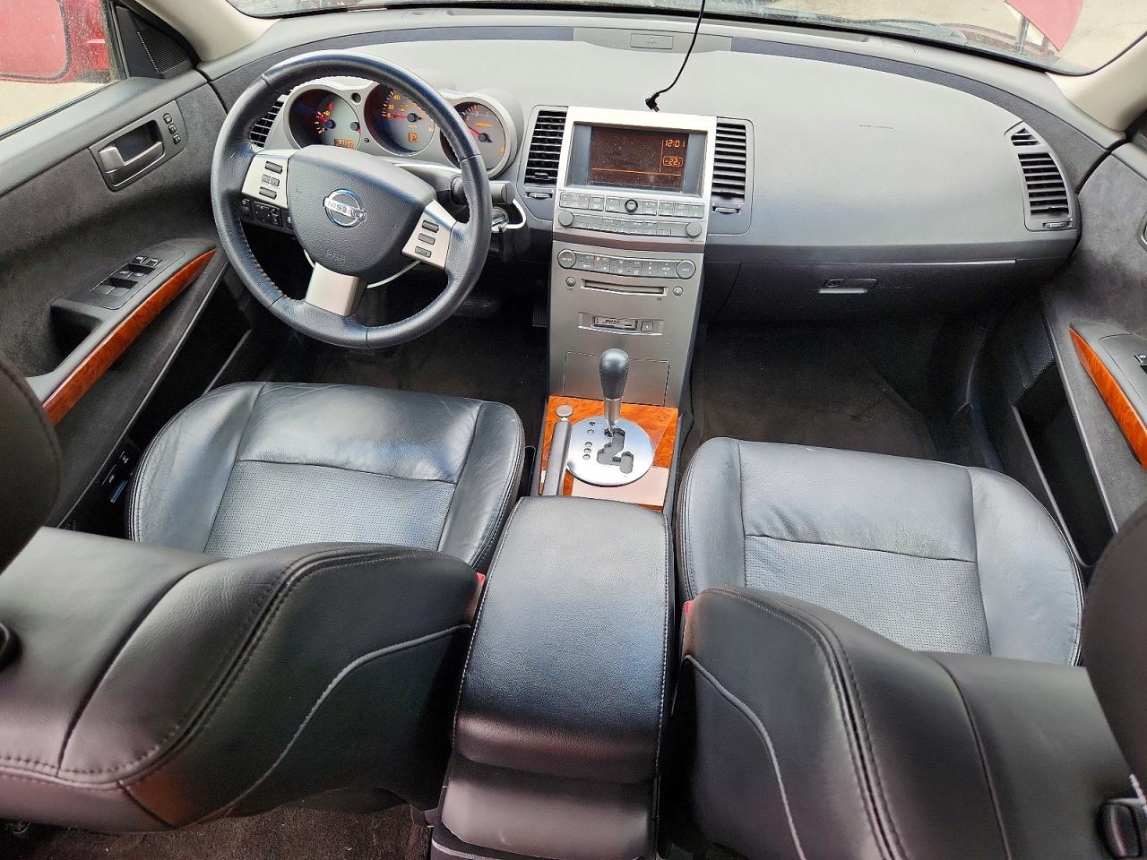 2004 Nissan Maxima 3.5 Se Red vin: 1N4BA41E84C922226