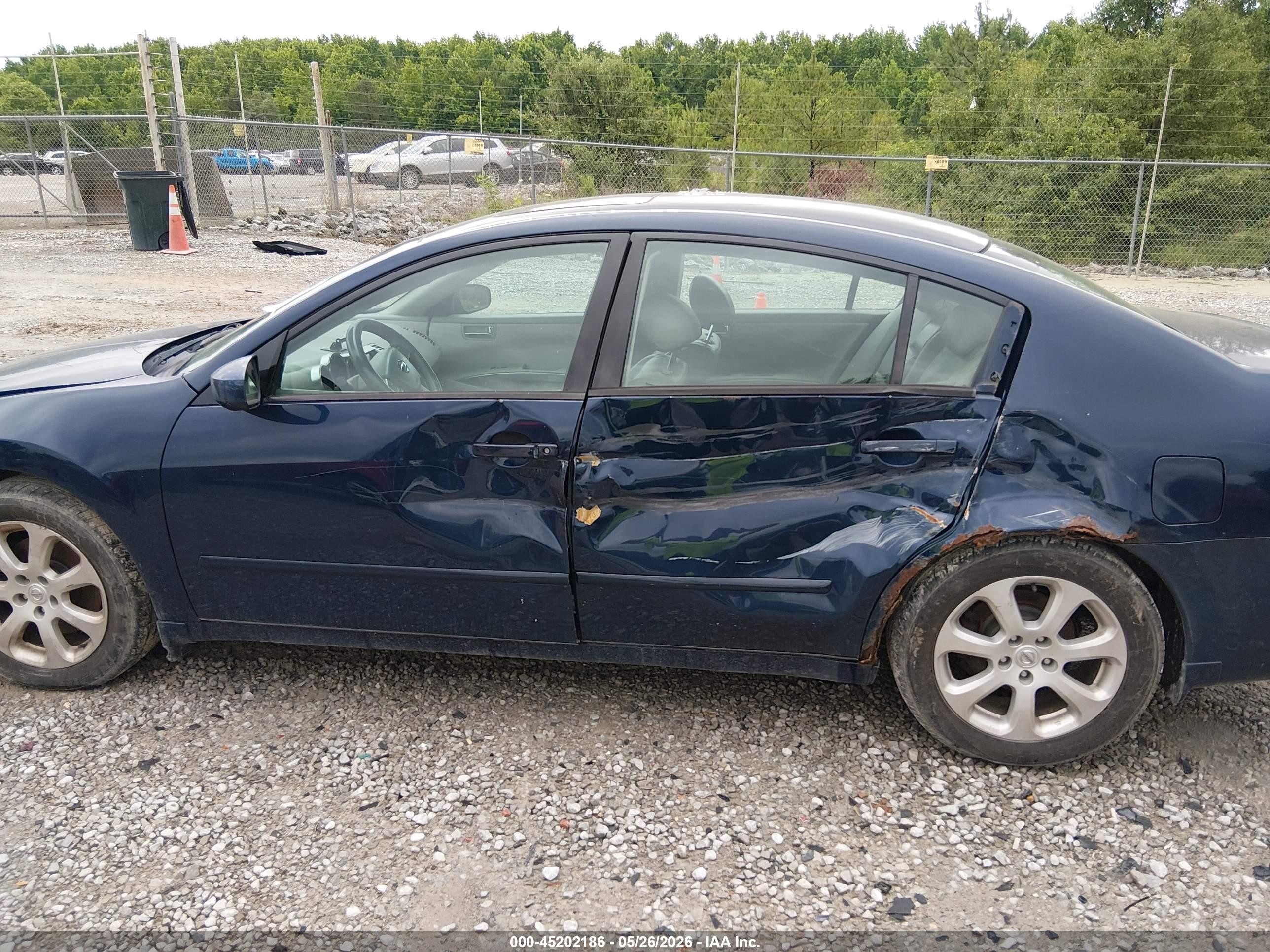 2005 Nissan Maxima 3.5 Se Blue vin: 1N4BA41E85C817221