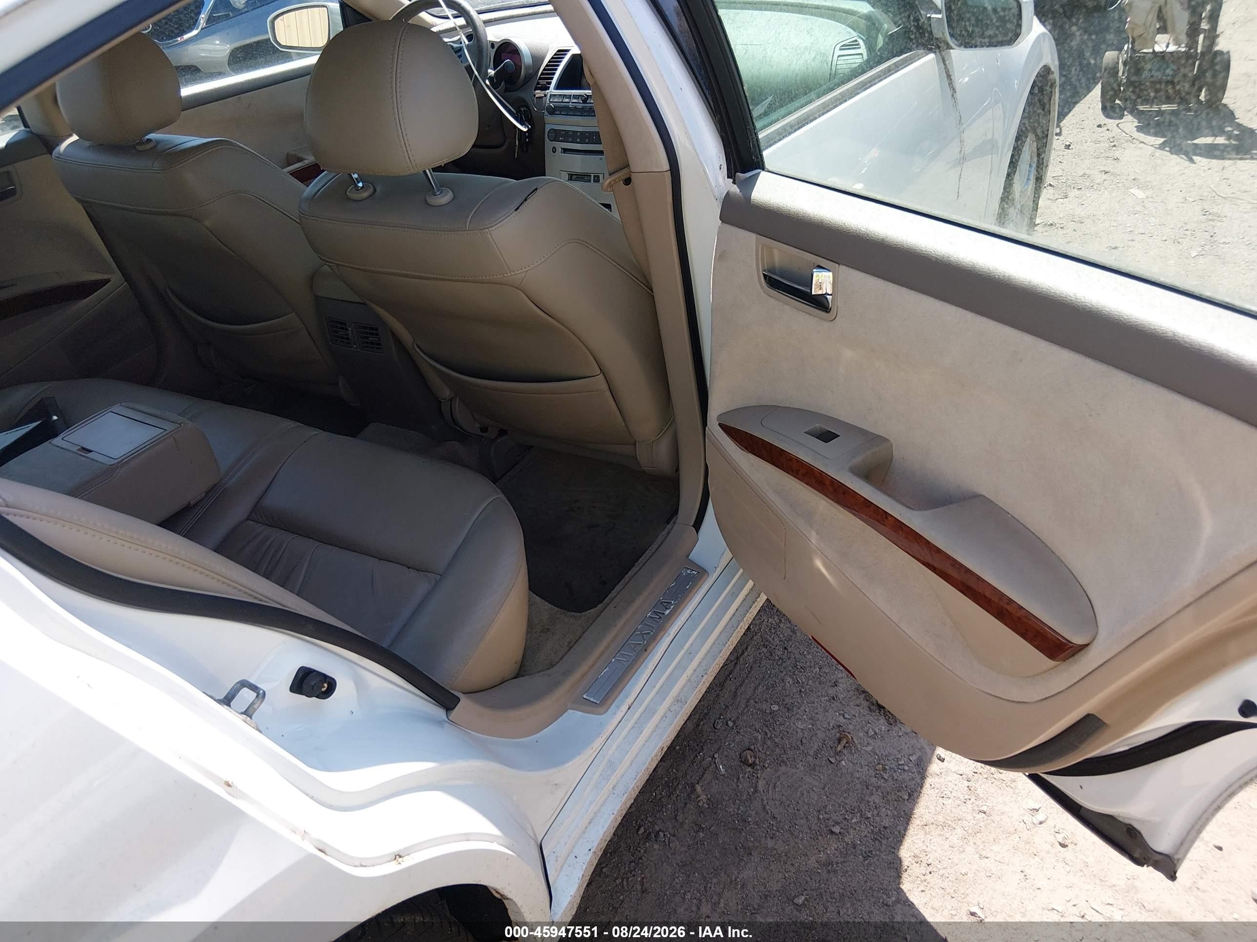 2005 Nissan Maxima 3.5 Sl White vin: 1N4BA41E85C837923