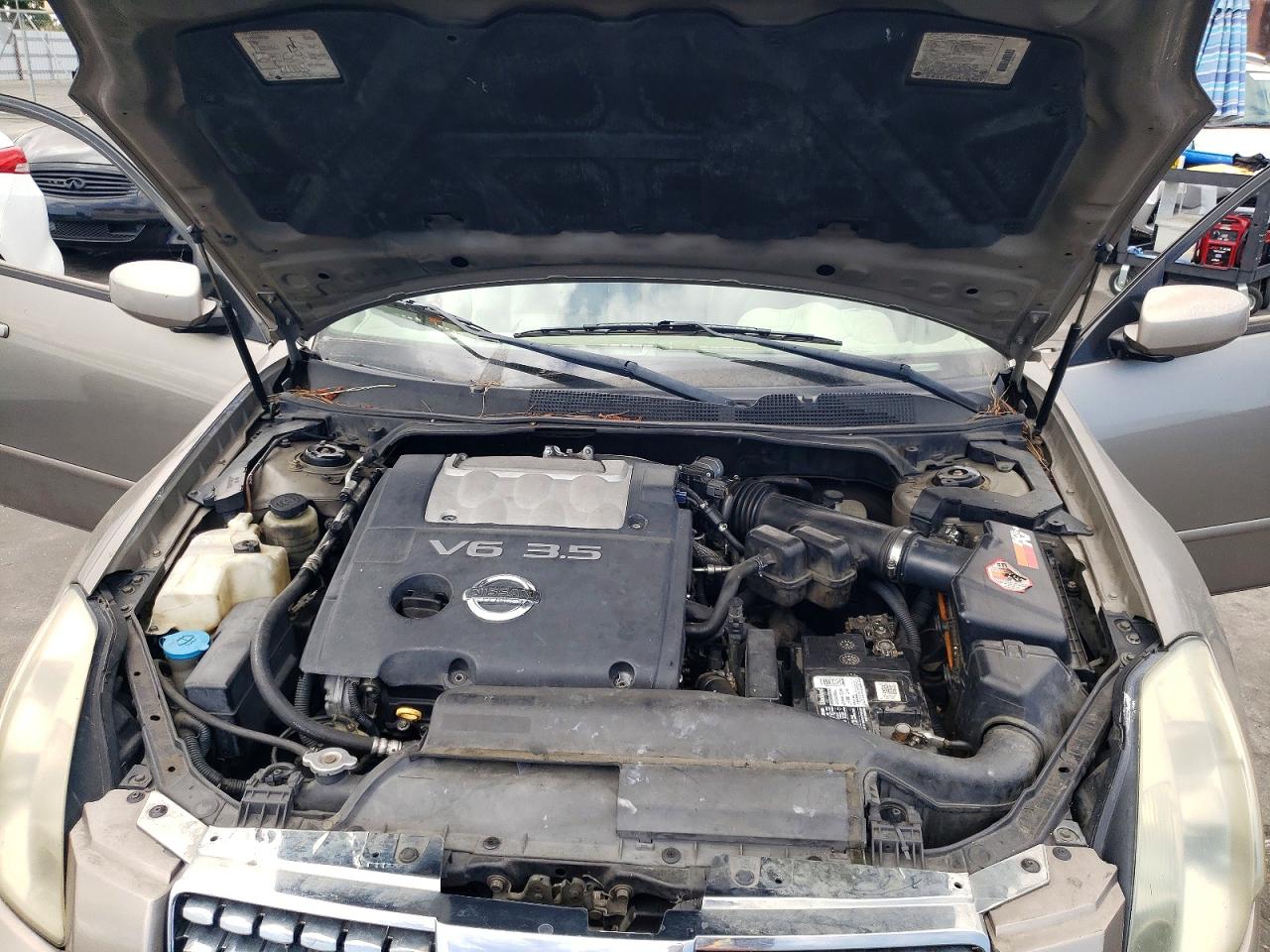 2005 Nissan Maxima 3.5 Se Gold vin: 1N4BA41EX5C850155
