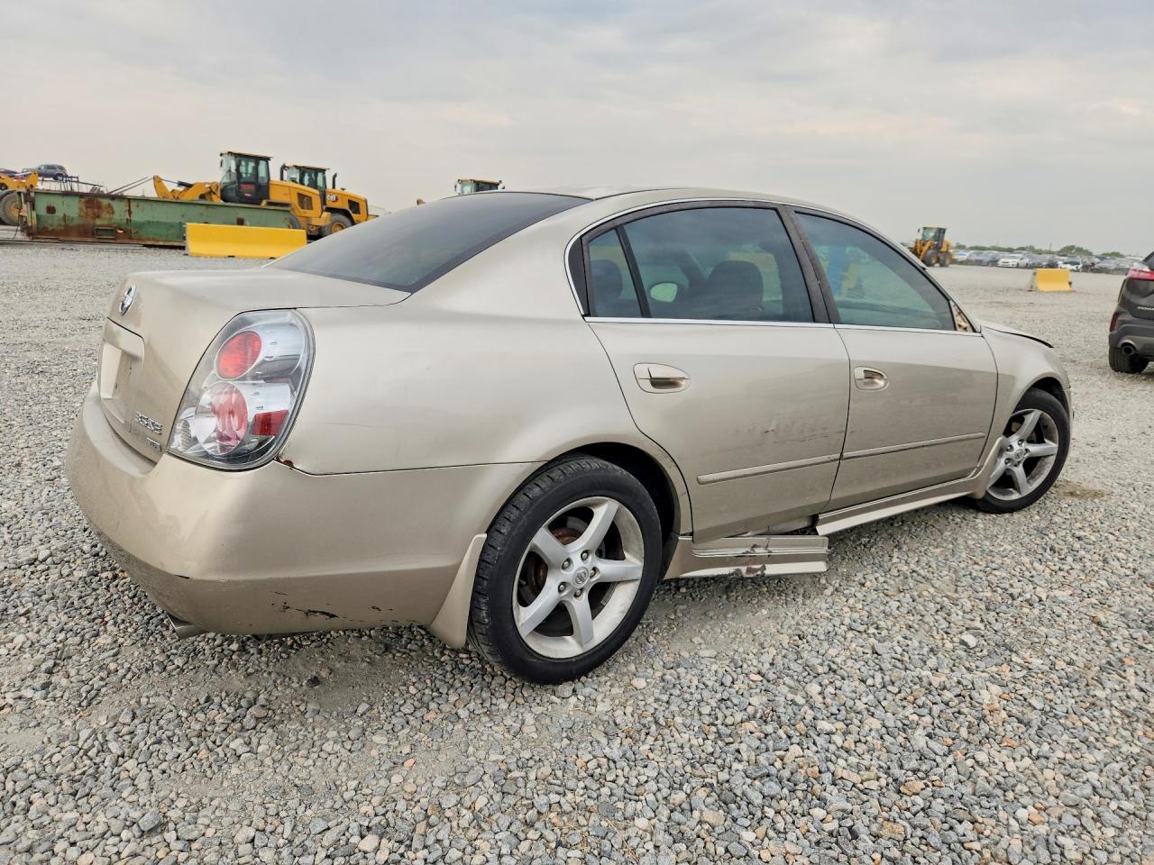 2005 Nissan Altima 3.5 Se Tan vin: 1N4BL11D15C196601