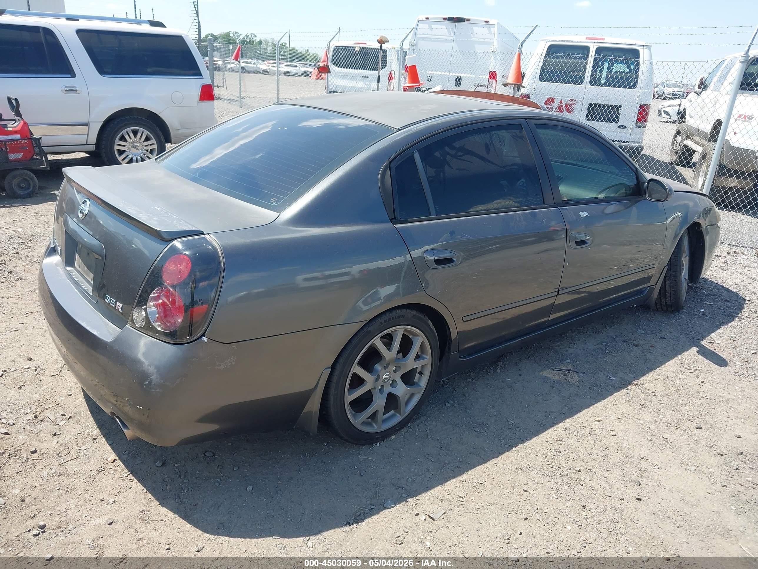 2006 Nissan Altima 3.5 Se-r Gray vin: 1N4BL11D16C150803