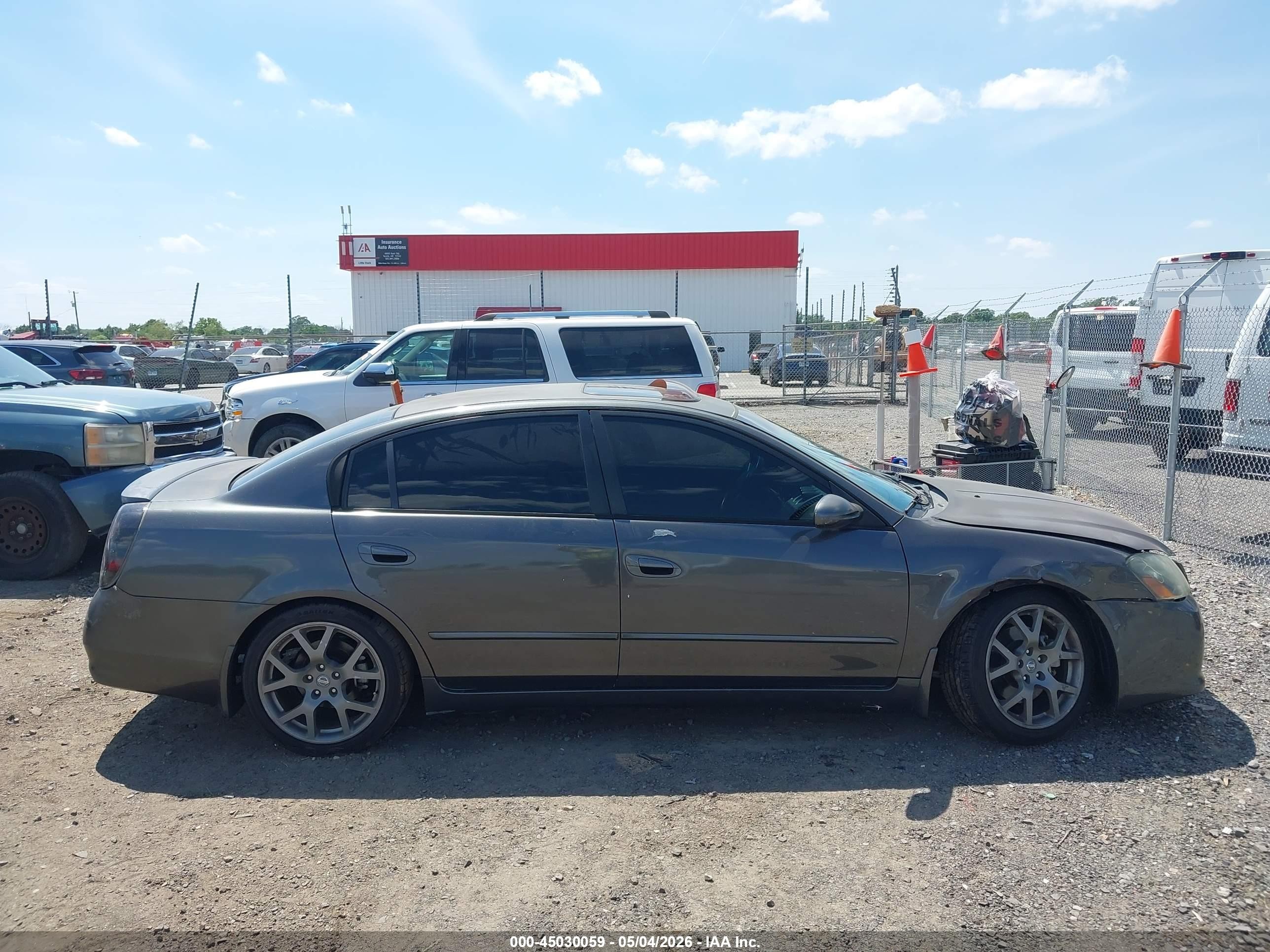 2006 Nissan Altima 3.5 Se-r Gray vin: 1N4BL11D16C150803