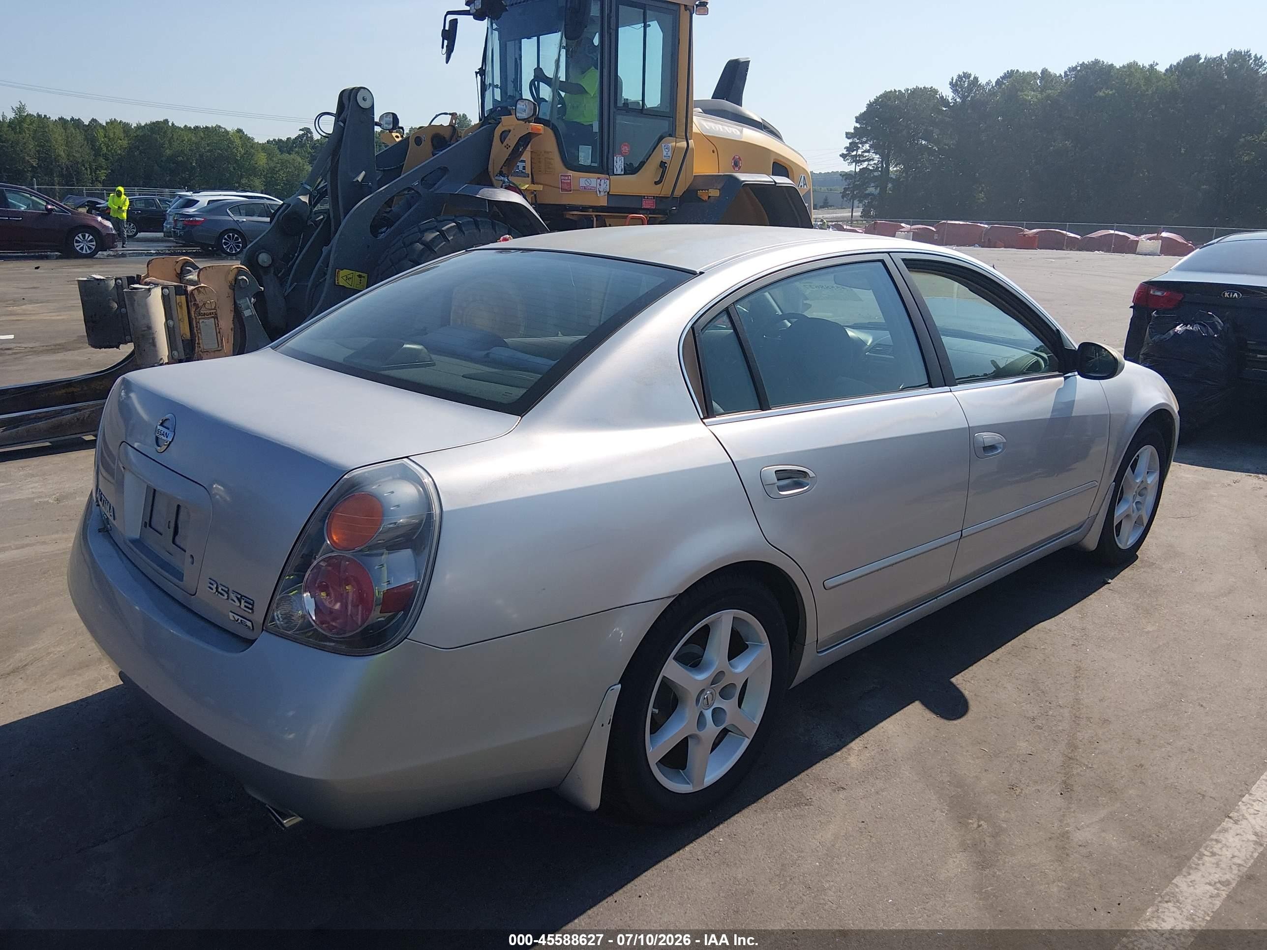 2002 Nissan Altima 3.5 Se Серебряный vin: 1N4BL11D22C126620