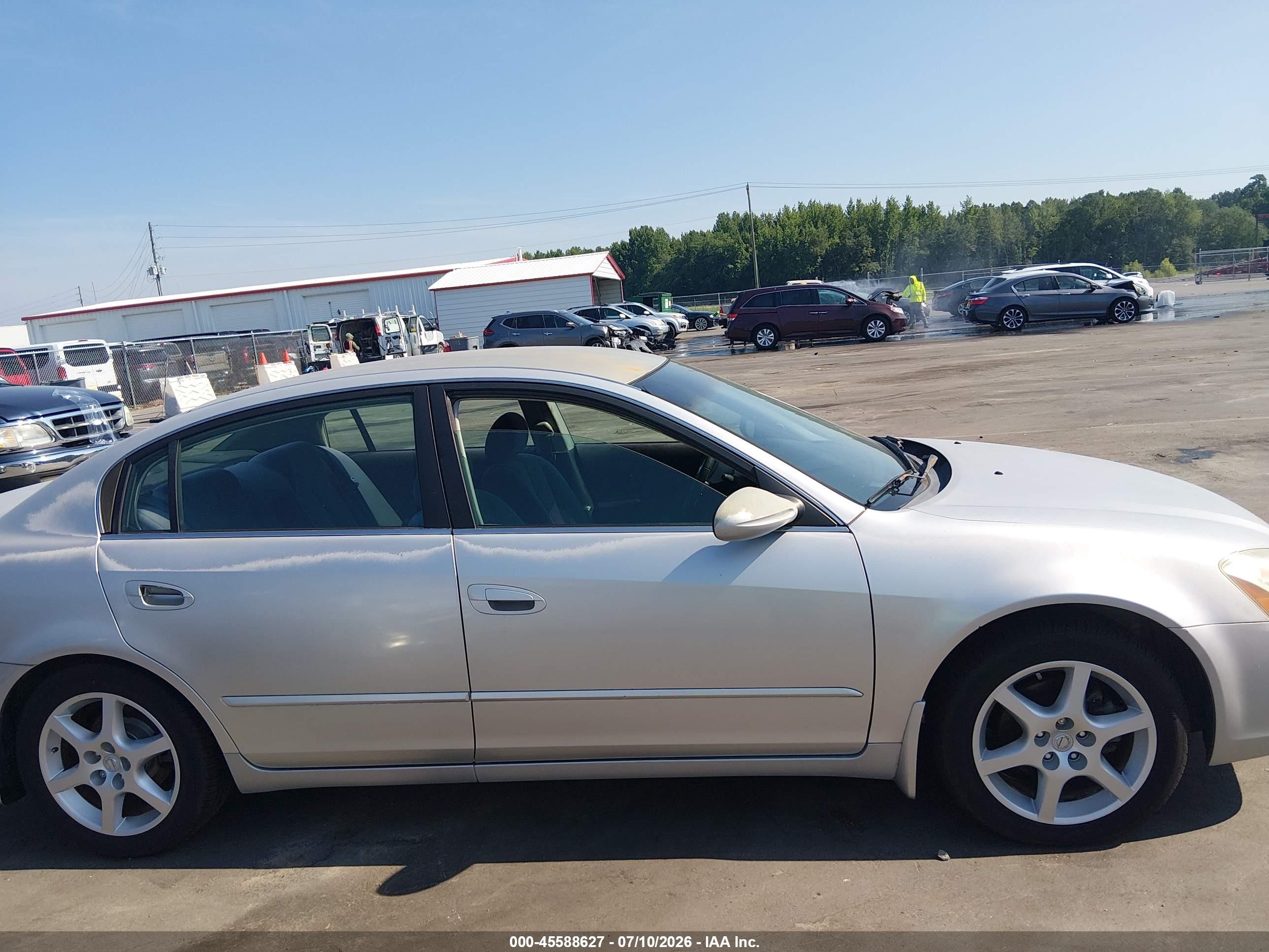 2002 Nissan Altima 3.5 Se Серебряный vin: 1N4BL11D22C126620