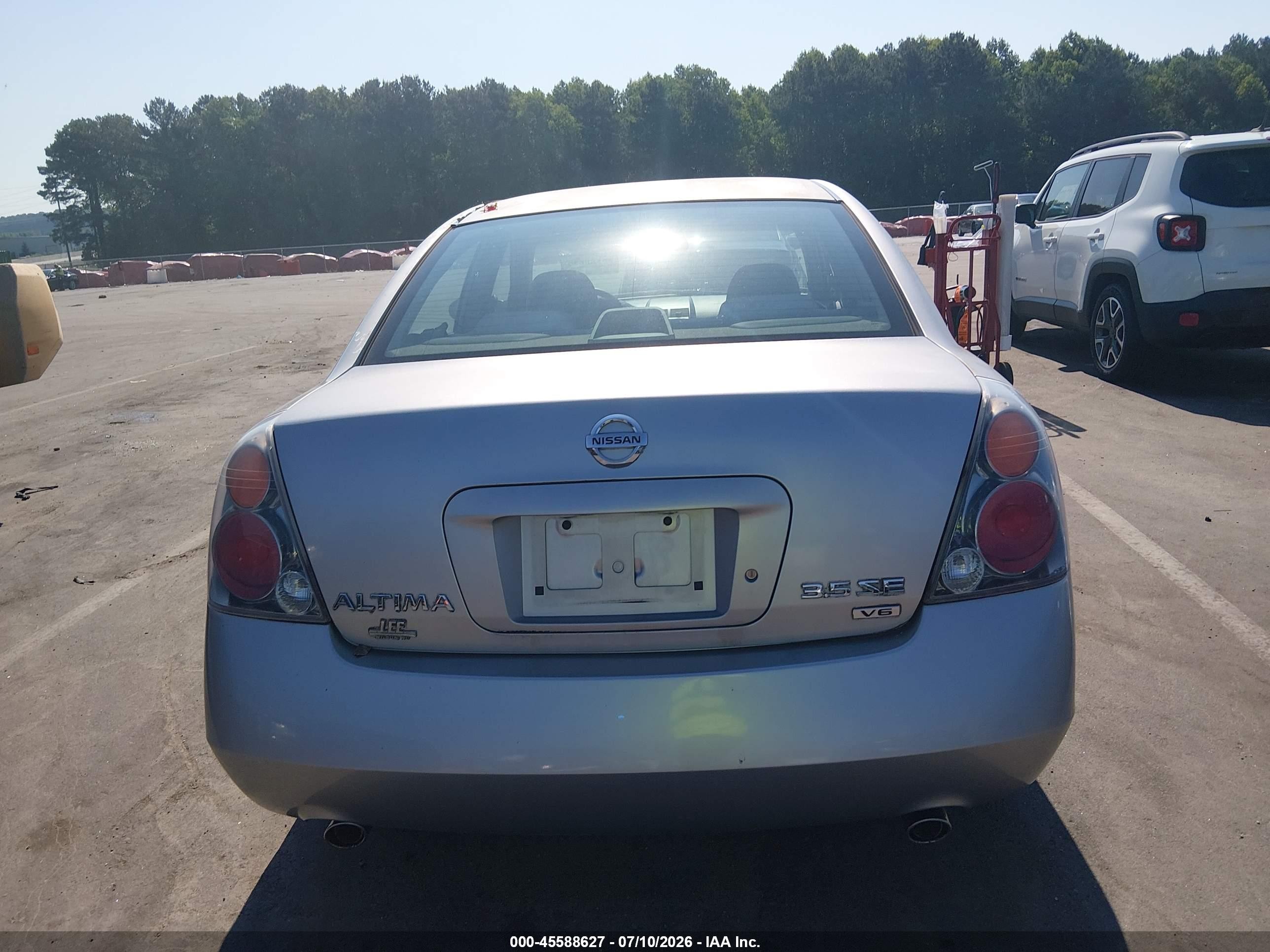 2002 Nissan Altima 3.5 Se Серебряный vin: 1N4BL11D22C126620