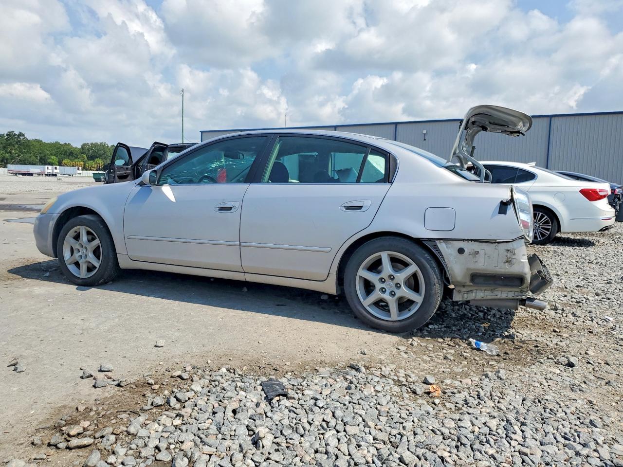 2004 Nissan Altima 3.5 Se Silver vin: 1N4BL11D24C148197