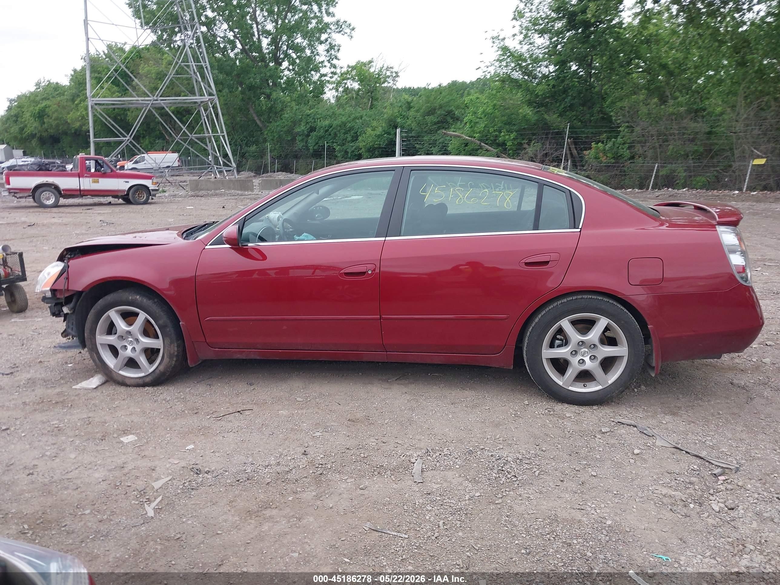 2004 Nissan Altima 3.5 Se Red vin: 1N4BL11D34C106573