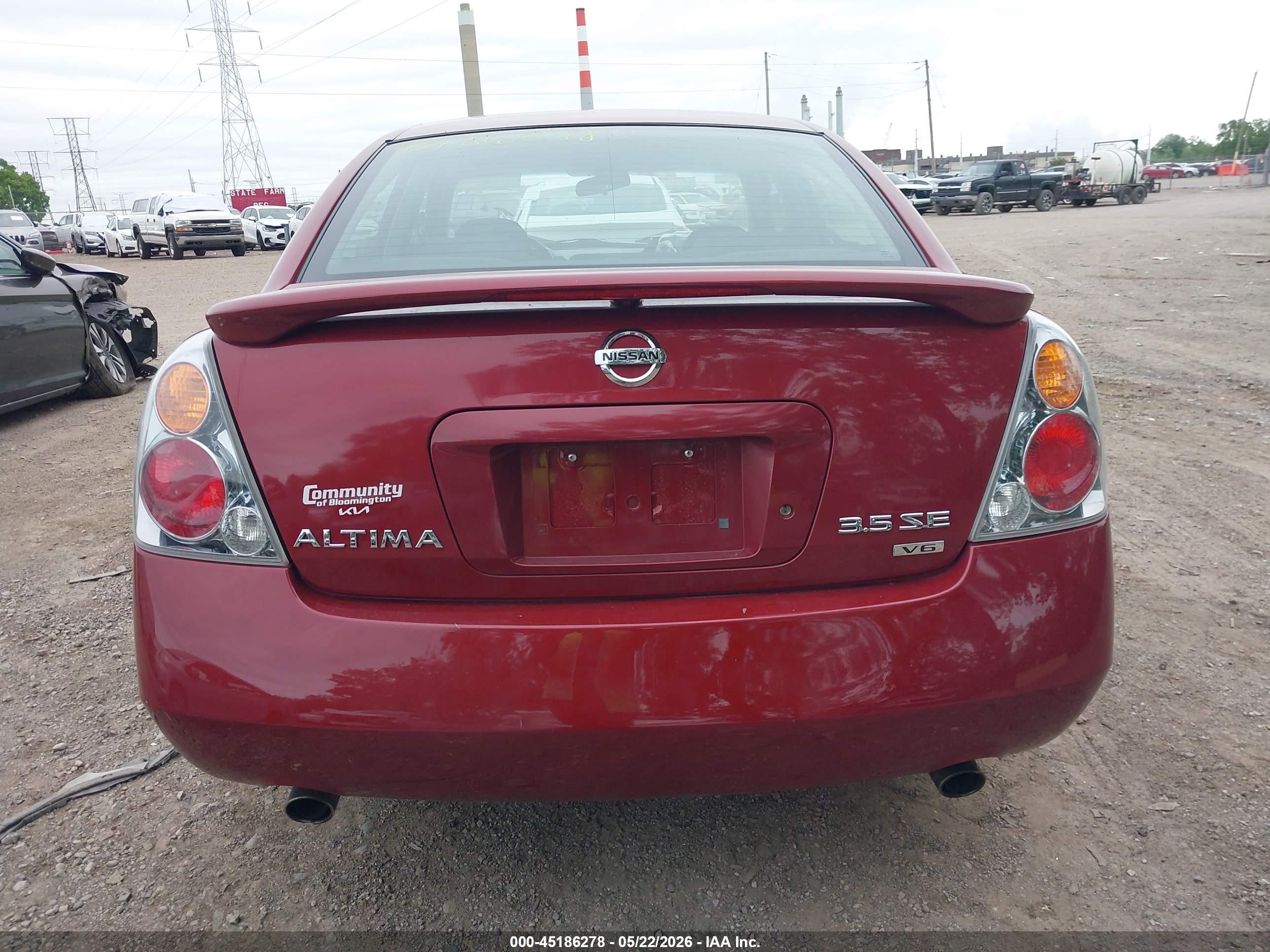 2004 Nissan Altima 3.5 Se Red vin: 1N4BL11D34C106573