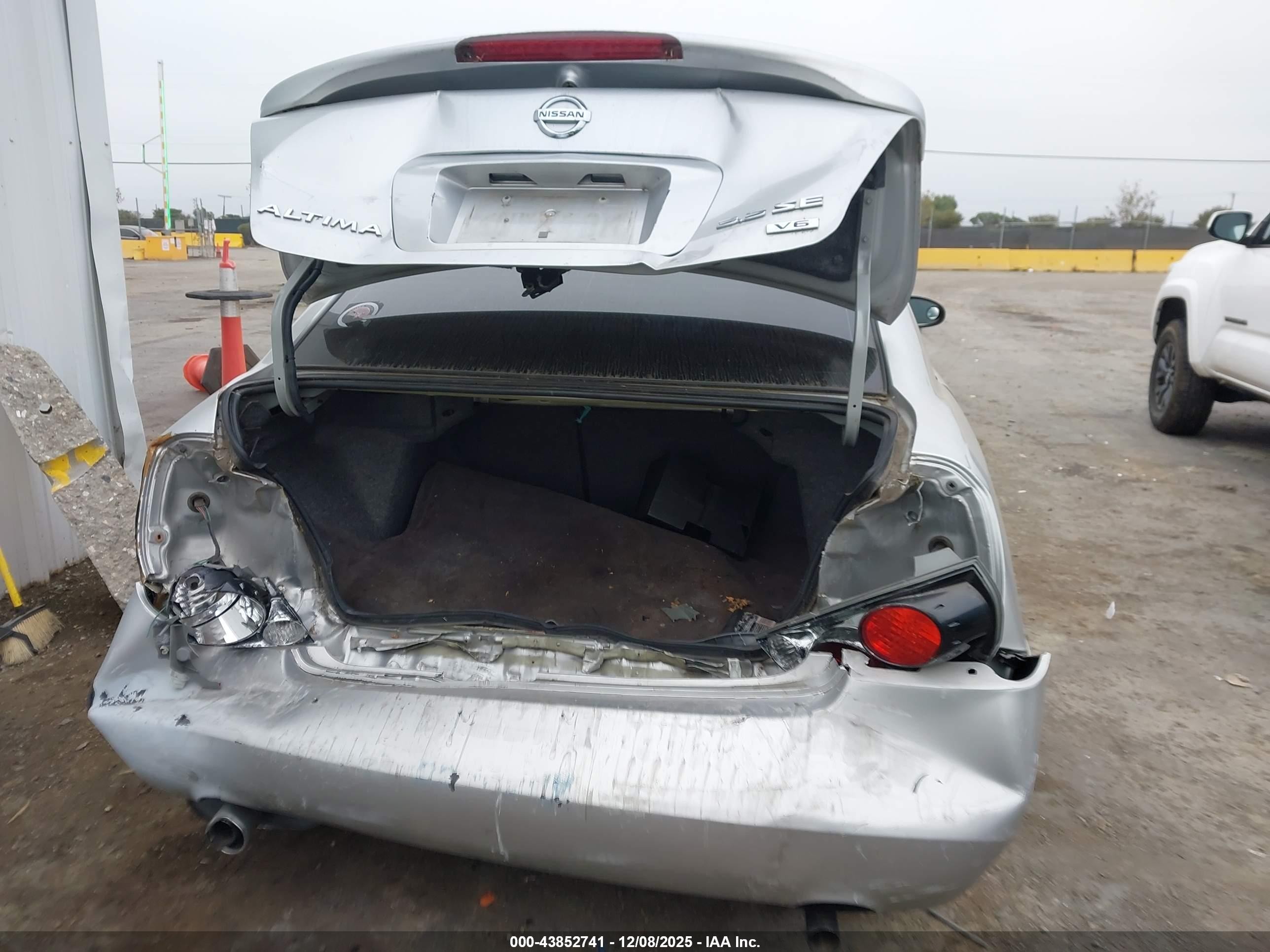 2006 Nissan Altima 3.5 Se Silver vin: 1N4BL11D36C183608