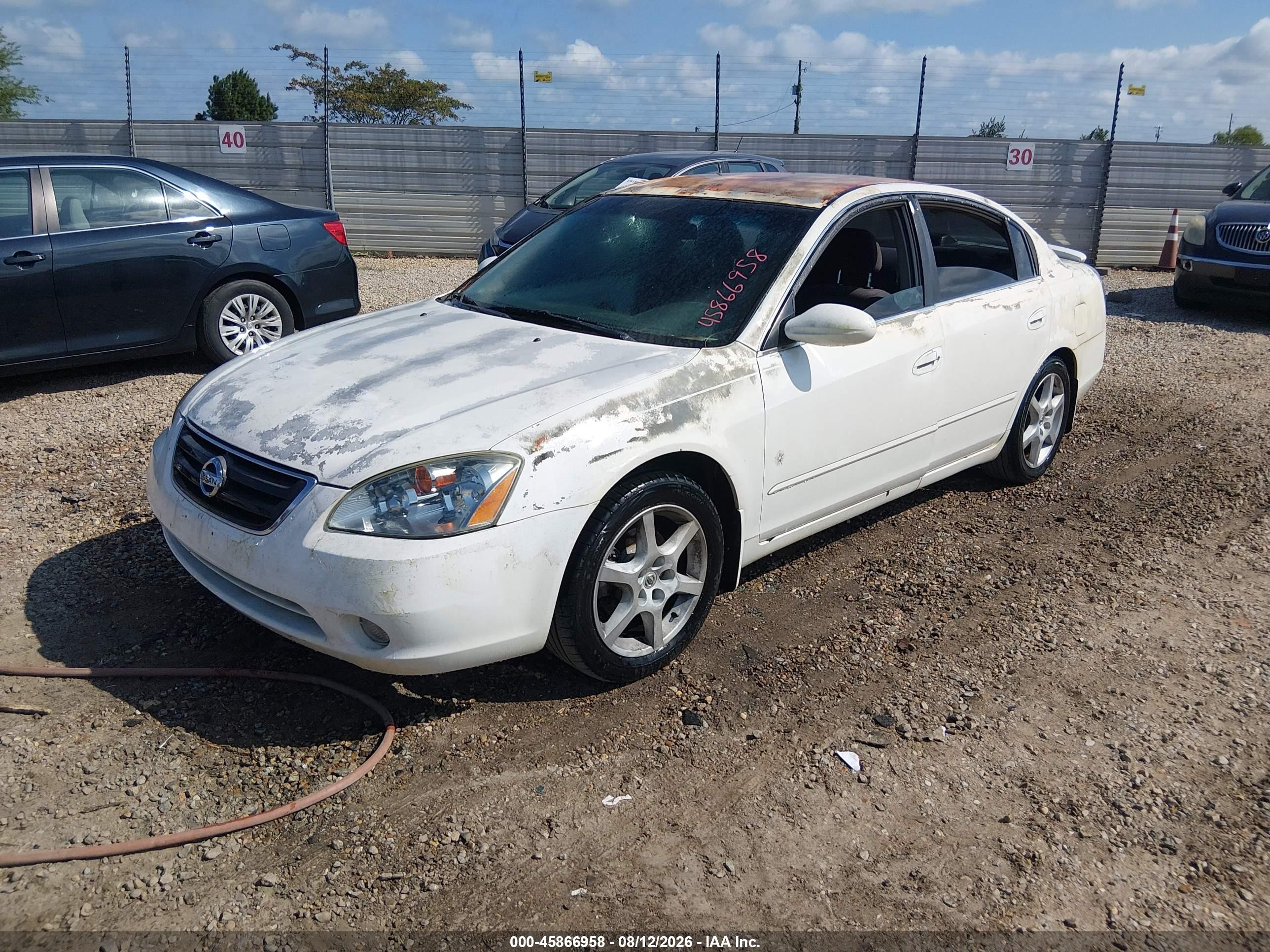2002 Nissan Altima 3.5 Se White vin: 1N4BL11D52C218868