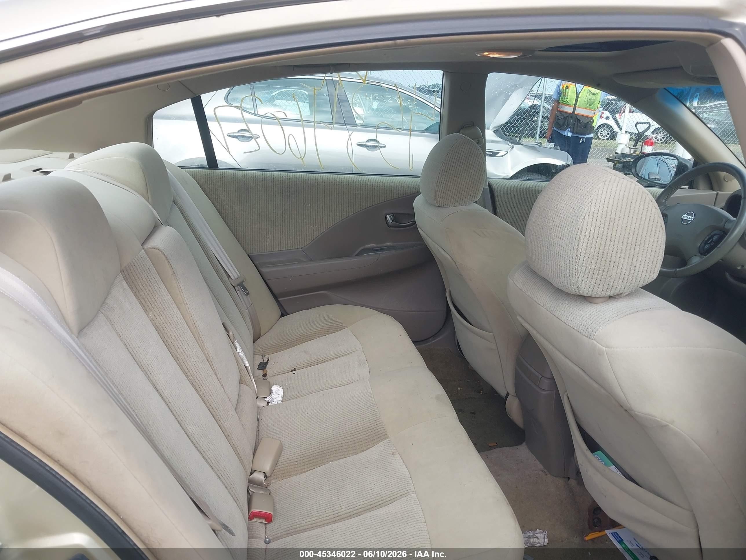 2002 Nissan Altima 3.5 Se Tan vin: 1N4BL11D72C110512