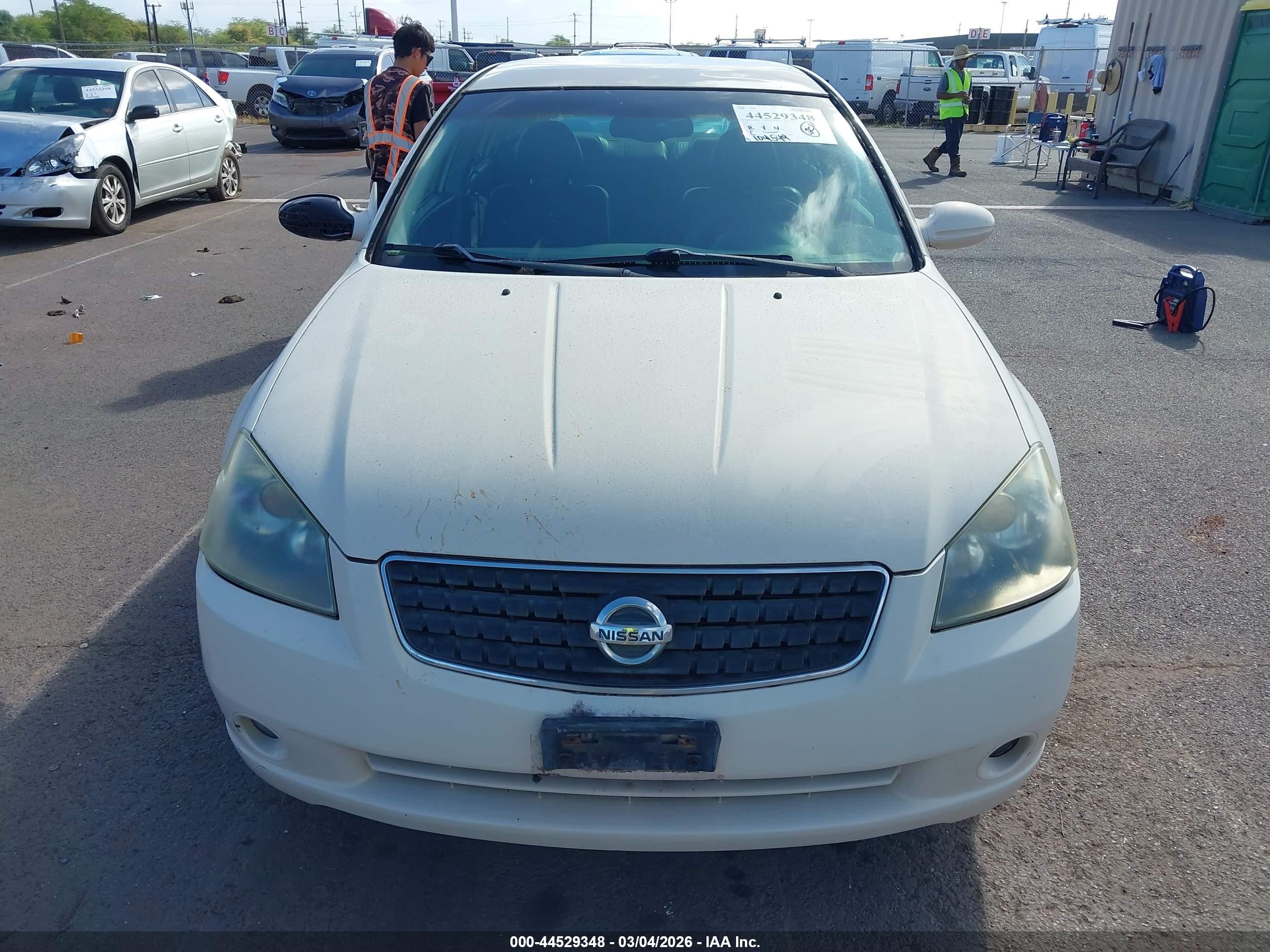 2006 Nissan Altima 3.5 Sl White vin: 1N4BL11D76N371648