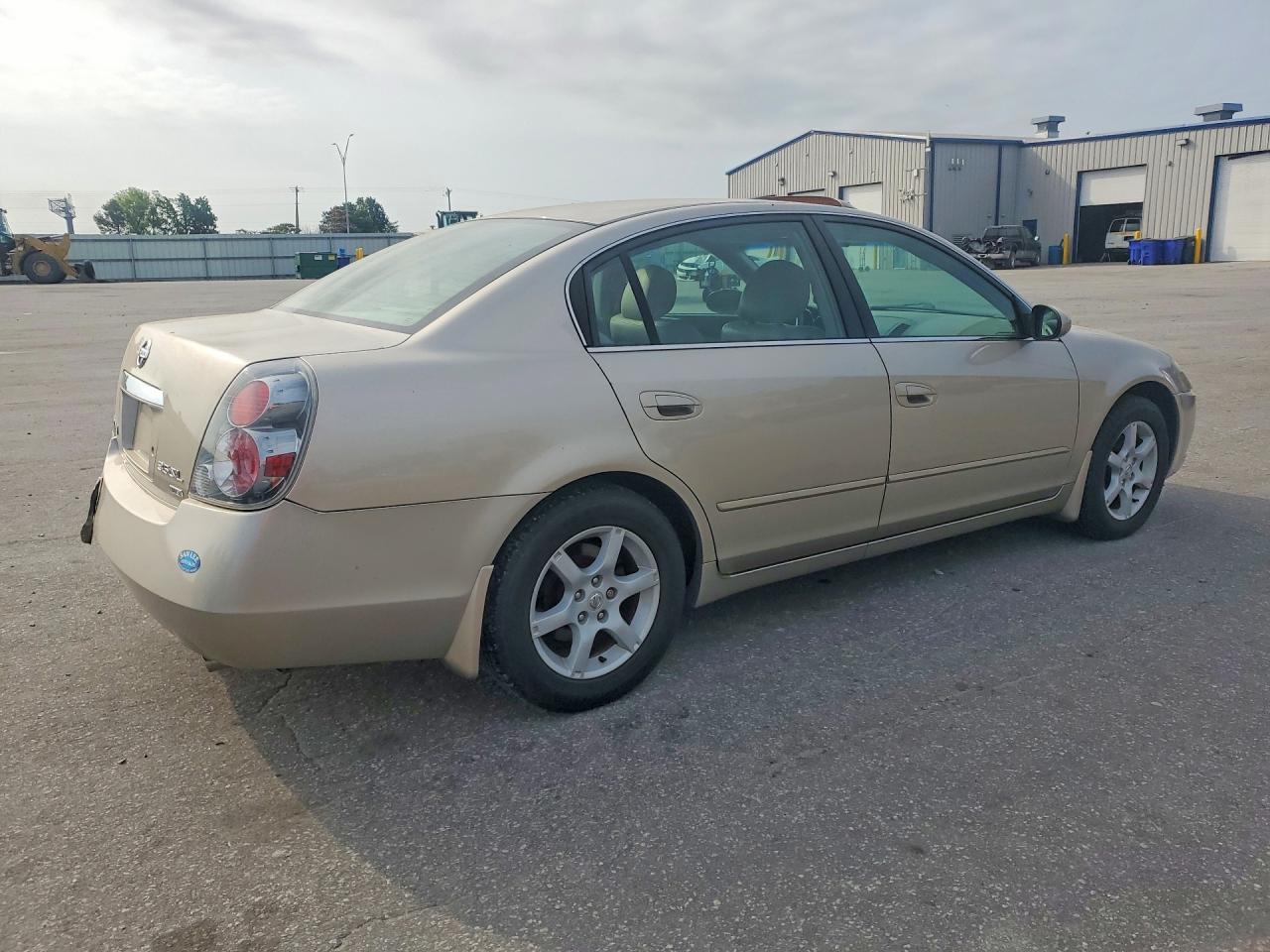 2006 Nissan Altima 3.5 Se Золотой vin: 1N4BL11D96C227191