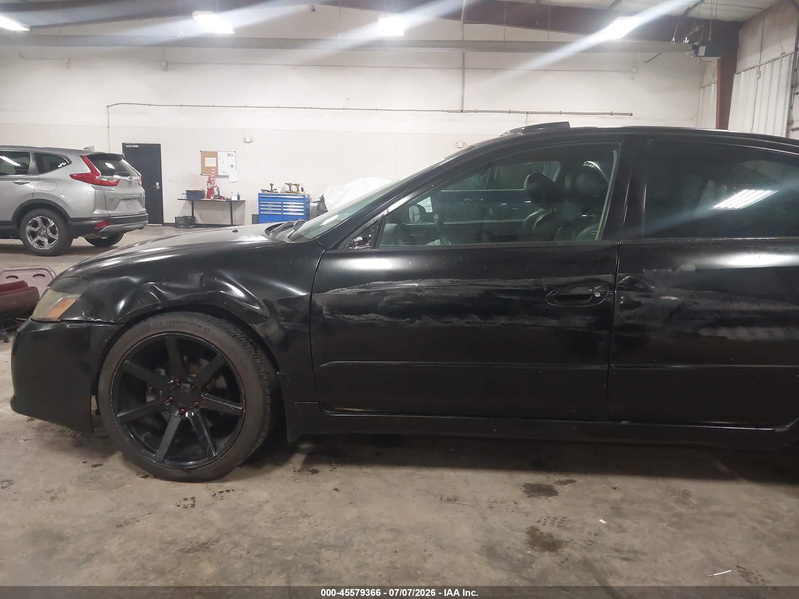 2006 Nissan Altima 3.5 Se-r Black vin: 1N4BL11DX6C207595