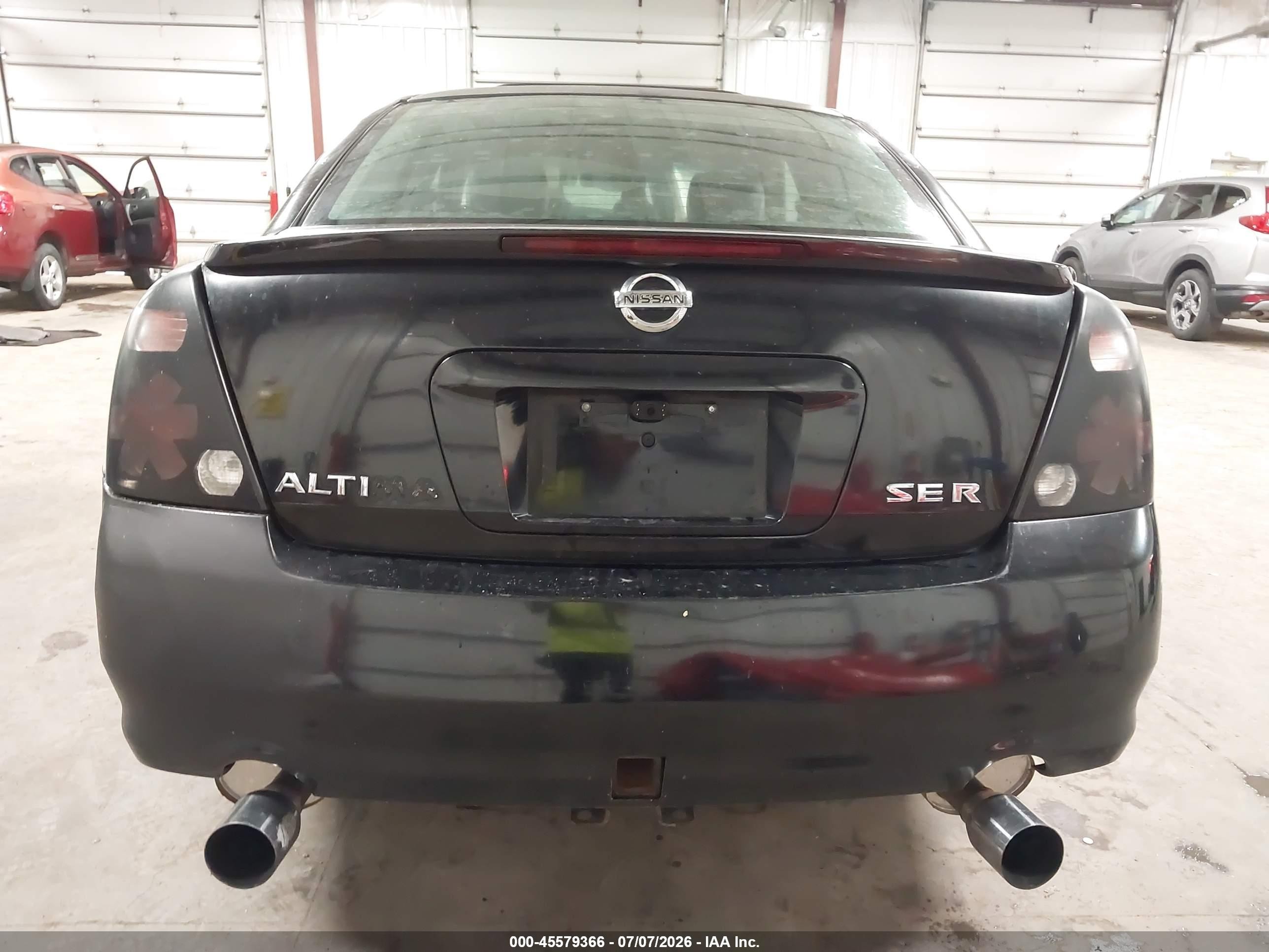 2006 Nissan Altima 3.5 Se-r Black vin: 1N4BL11DX6C207595
