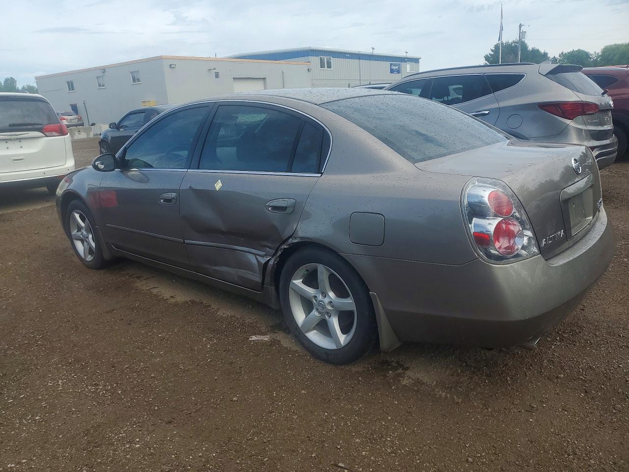 2005 Nissan Altima 3.5 Se Beige vin: 1N4BL11E85C138591