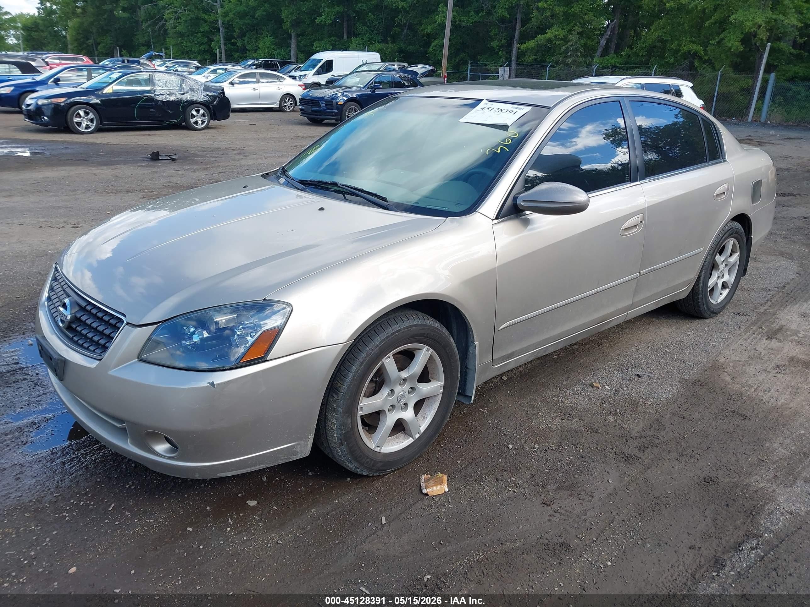 2005 Nissan Altima 3.5 Sl Gold vin: 1N4BL11E95C184673