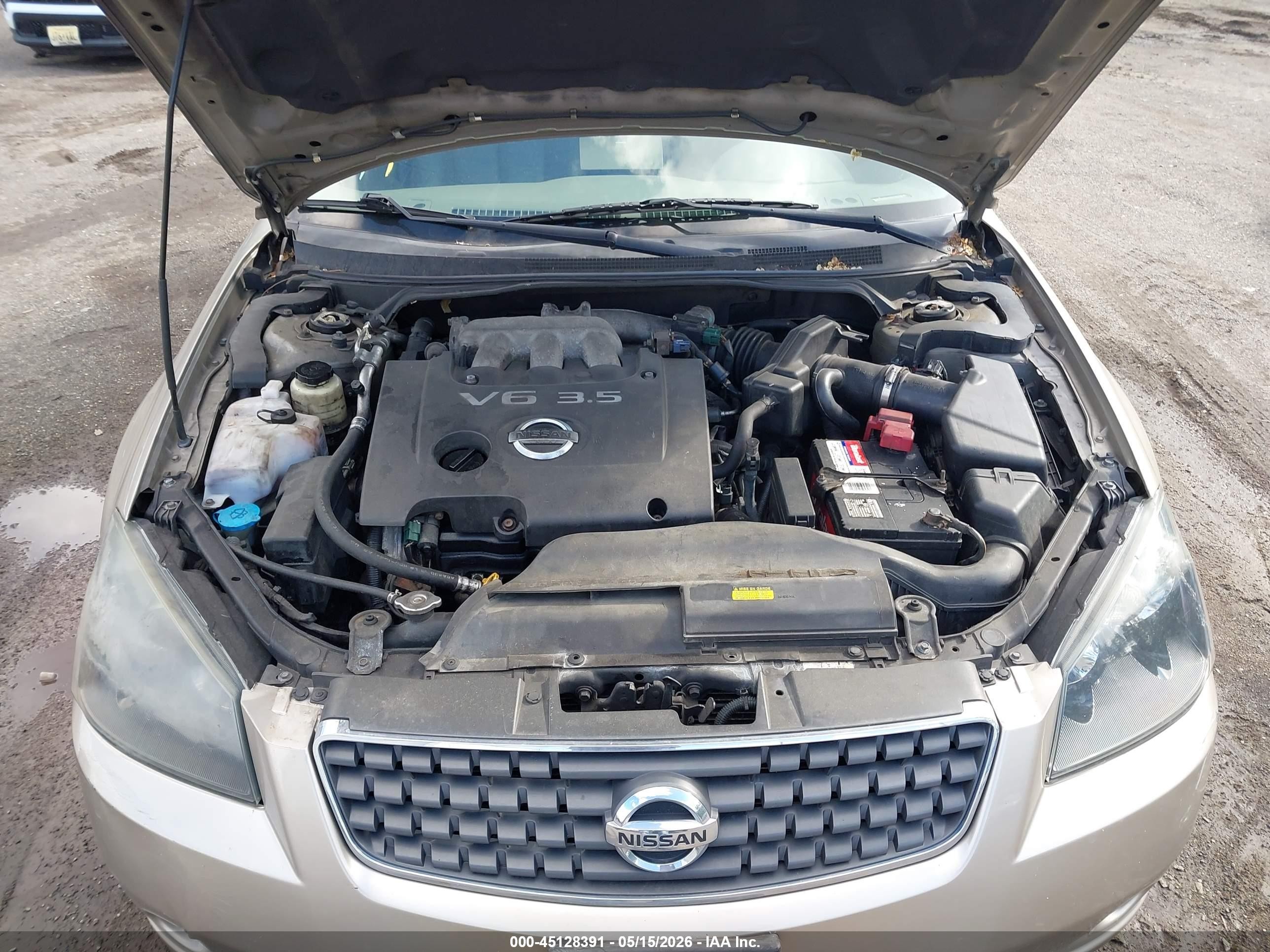 2005 Nissan Altima 3.5 Sl Gold vin: 1N4BL11E95C184673