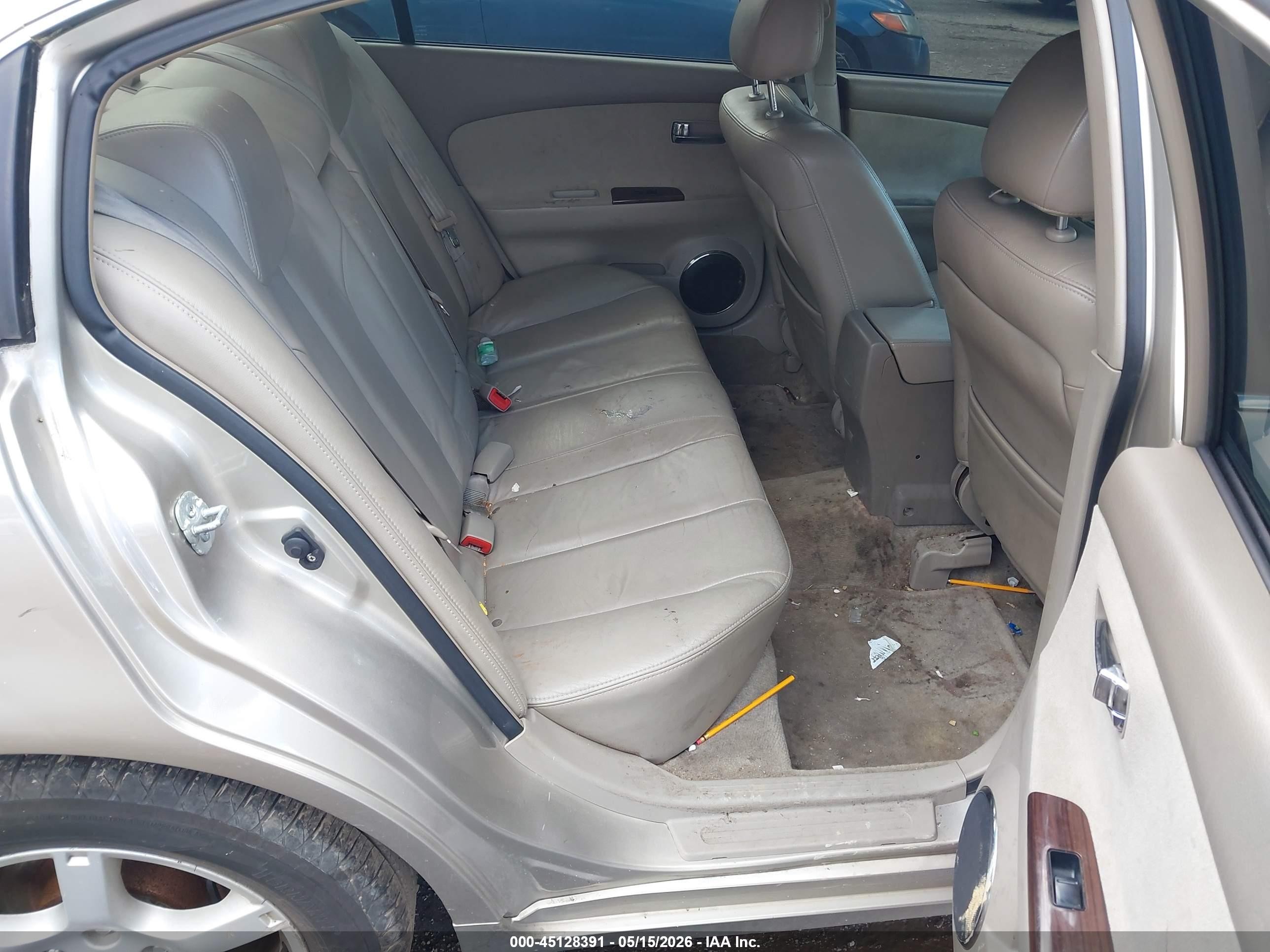 2005 Nissan Altima 3.5 Sl Gold vin: 1N4BL11E95C184673