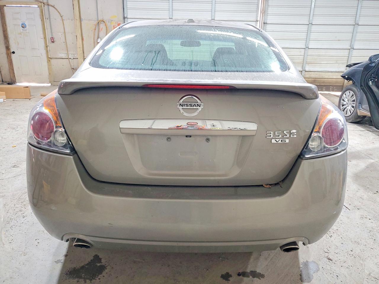 2008 Nissan Altima 3.5 Se Beige vin: 1N4BL21E48C218920