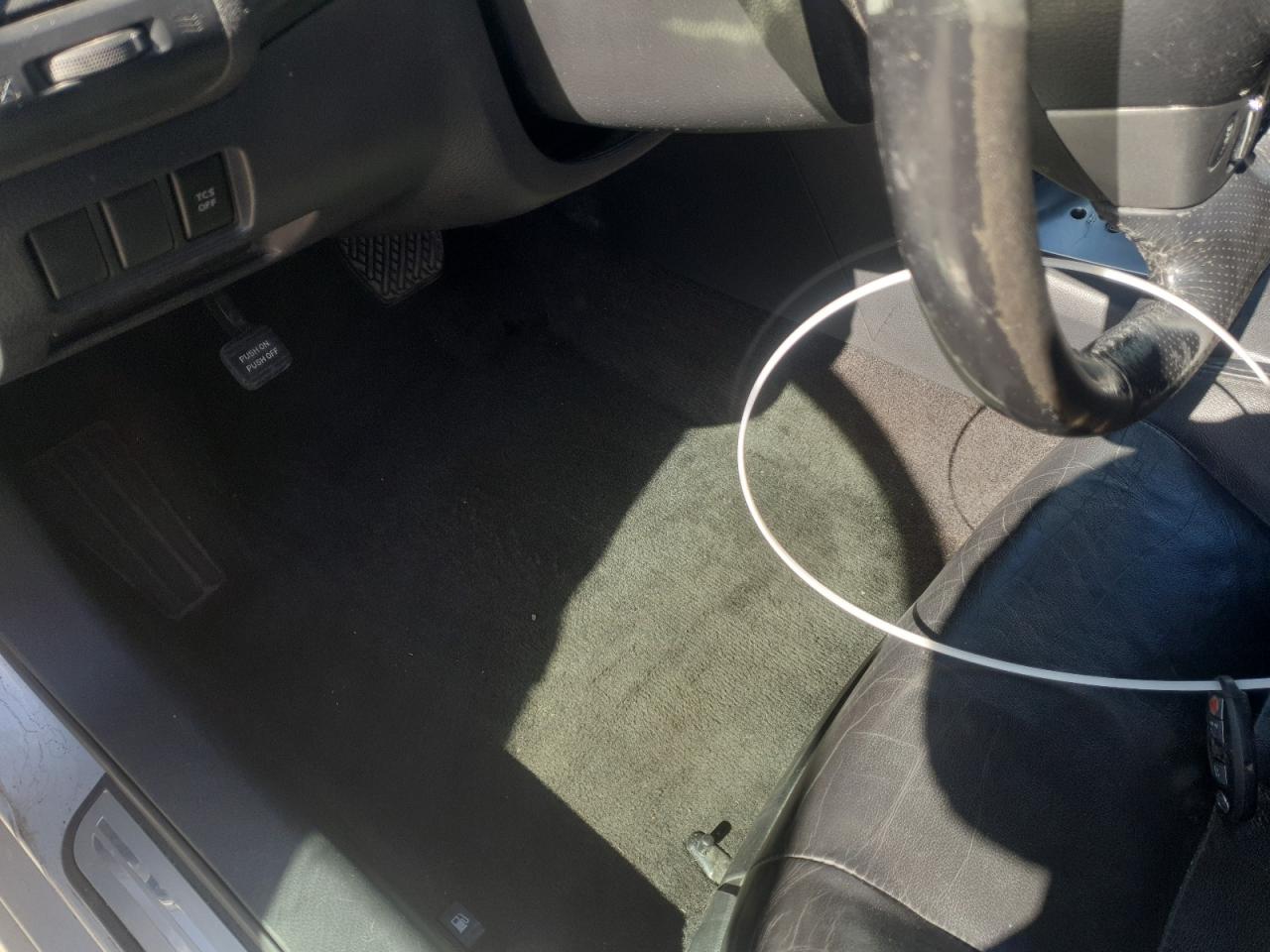 2007 Nissan Altima 3.5se Silver vin: 1N4BL21E77C166066 Damage: Steering Wheel, Worn, Acceptable