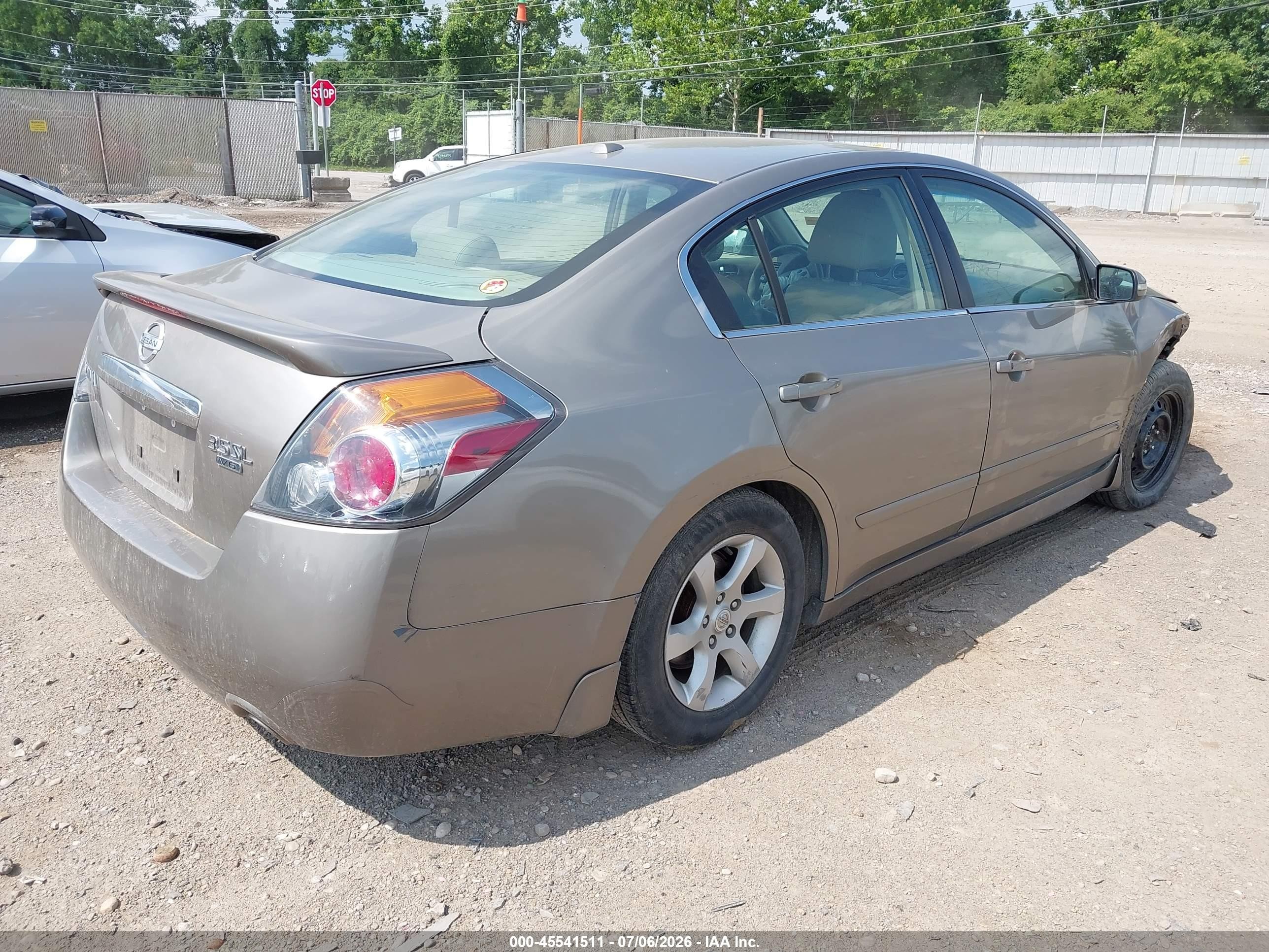 2008 Nissan Altima 3.5 Sl Gold vin: 1N4BL21E88C207239