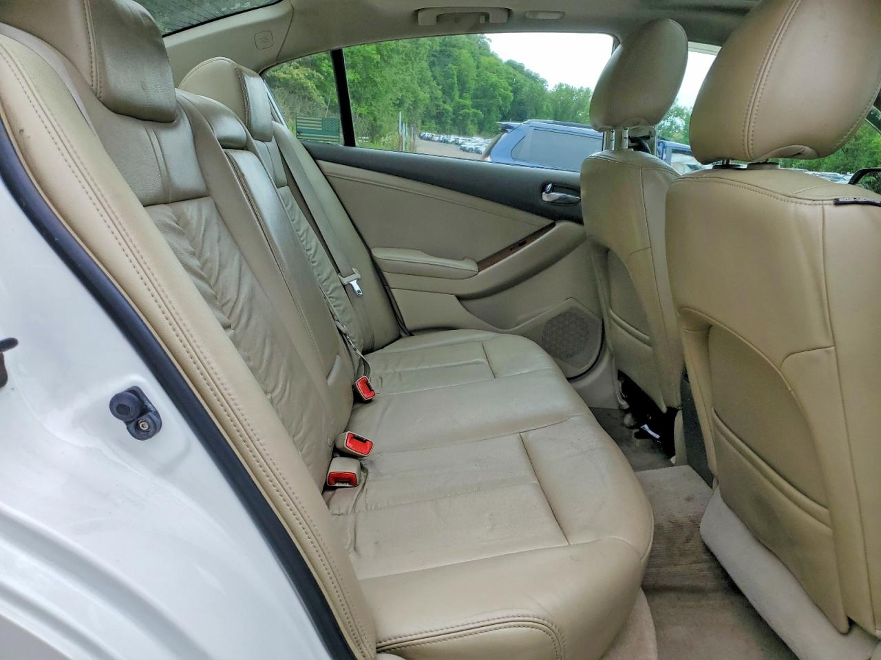 2009 Nissan Altima 3.5 Se Белый vin: 1N4BL21EX9C197735