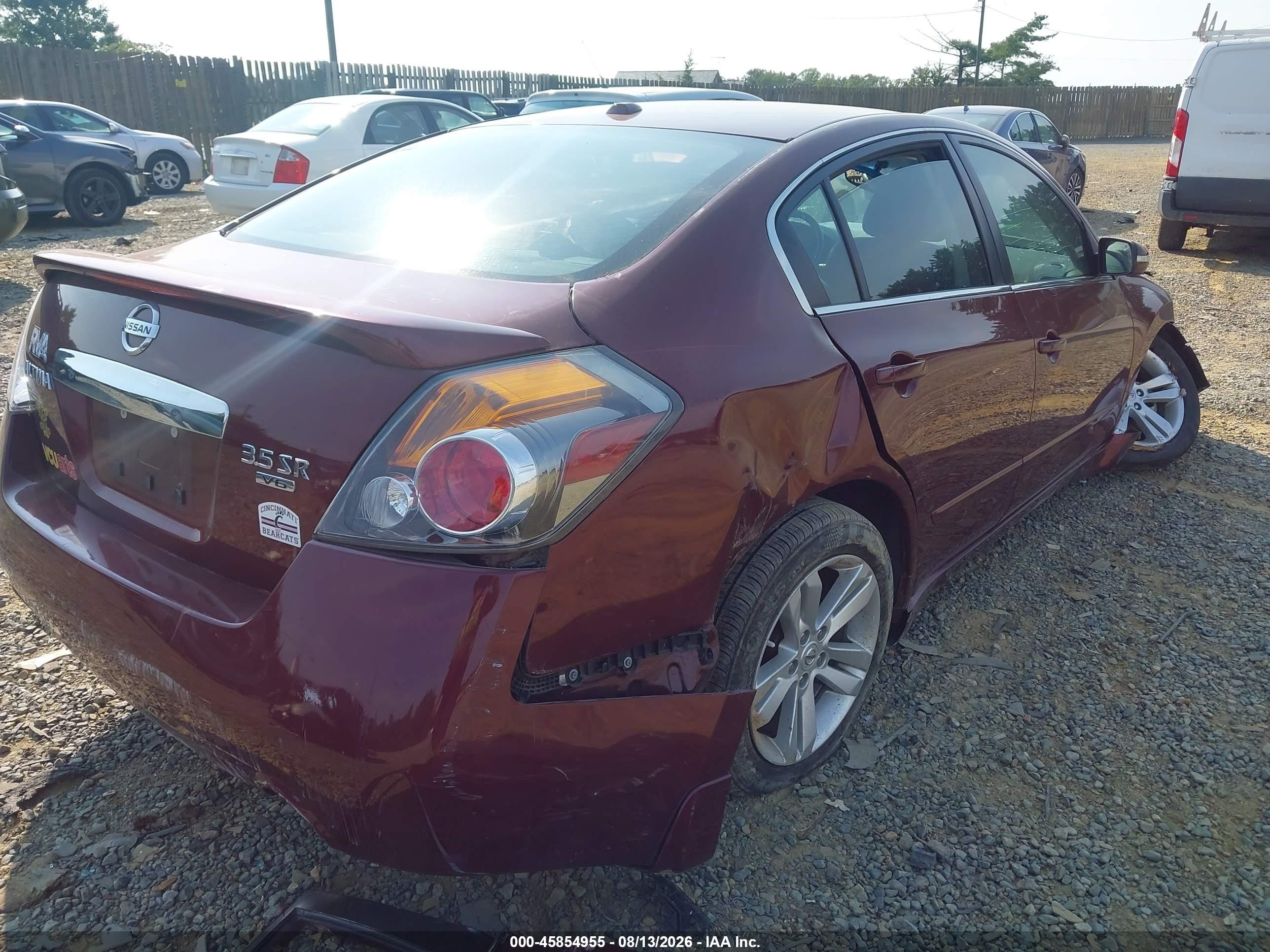 2011 Nissan Altima 3.5 Sr Maroon vin: 1N4BL2AP0BN415788