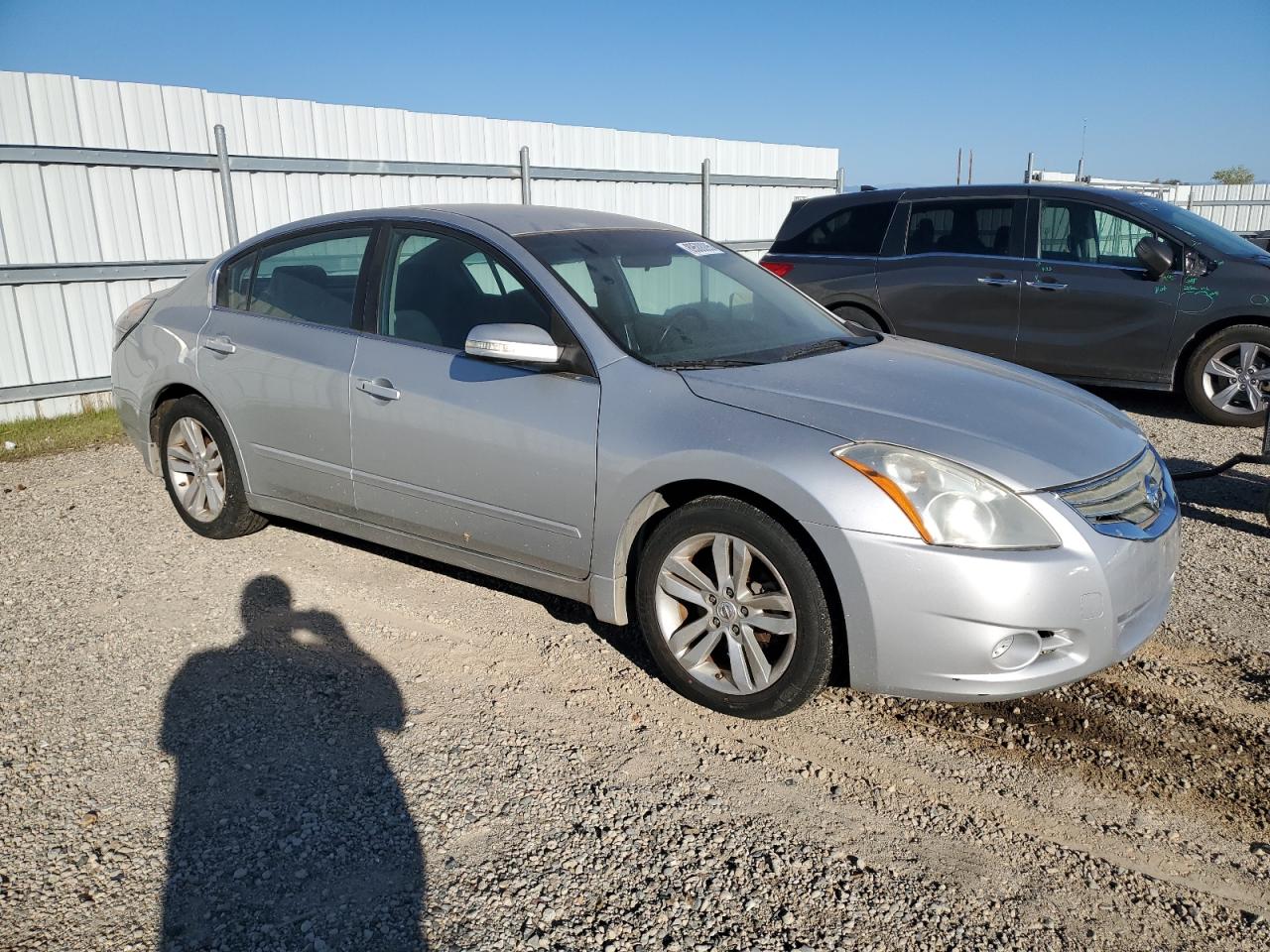 2011 Nissan Altima Sr Silver vin: 1N4BL2AP0BN444109